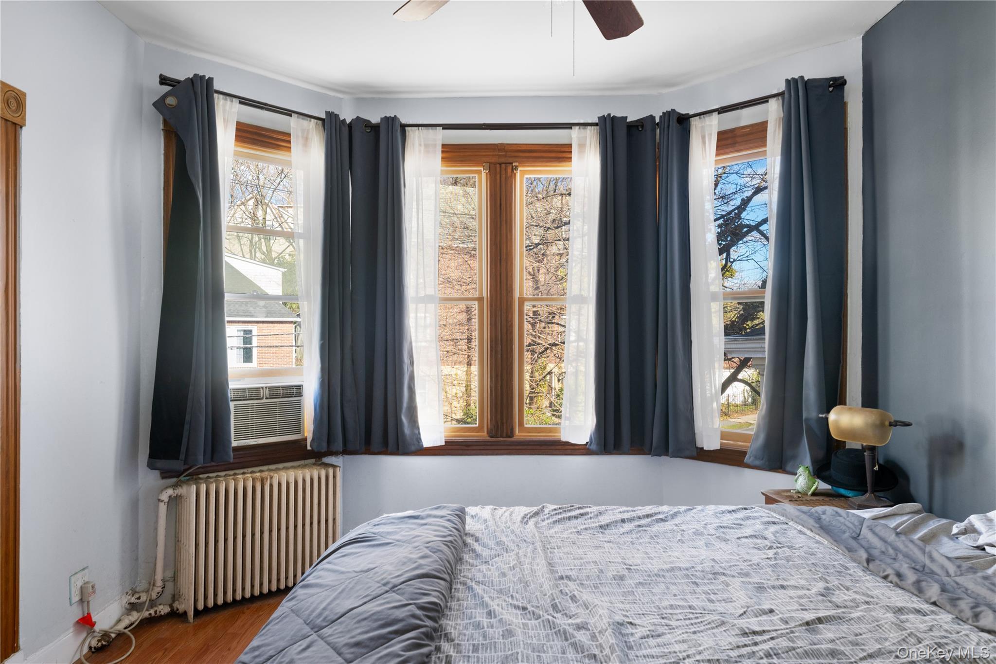 Single Family Westervelt Ave Staten Island, NY 10301, MLS-976775-19