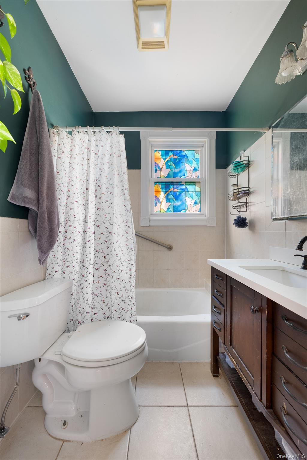 Single Family Westervelt Ave Staten Island, NY 10301, MLS-976775-26