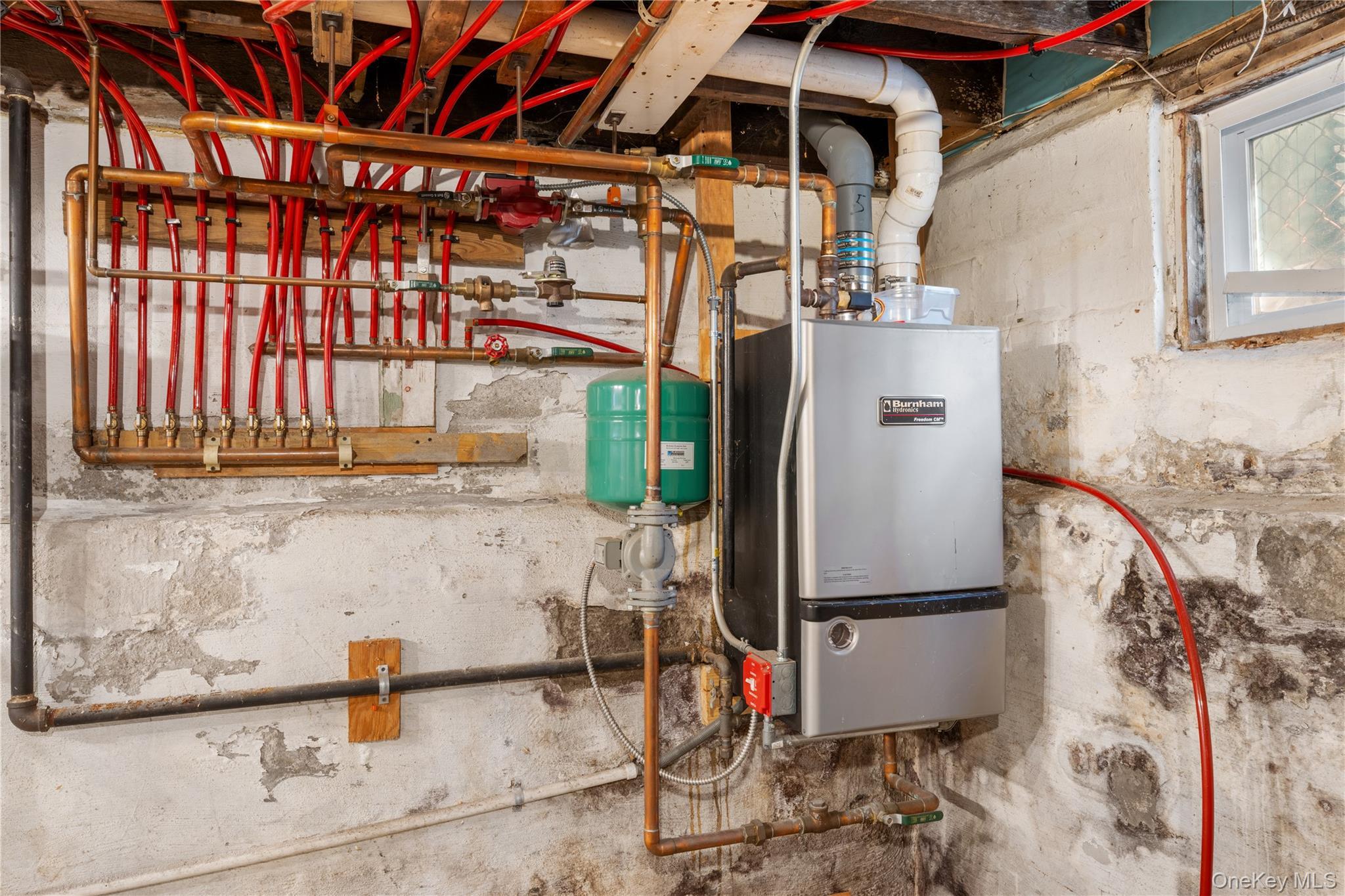 Single Family Westervelt Ave Staten Island, NY 10301, MLS-976775-28