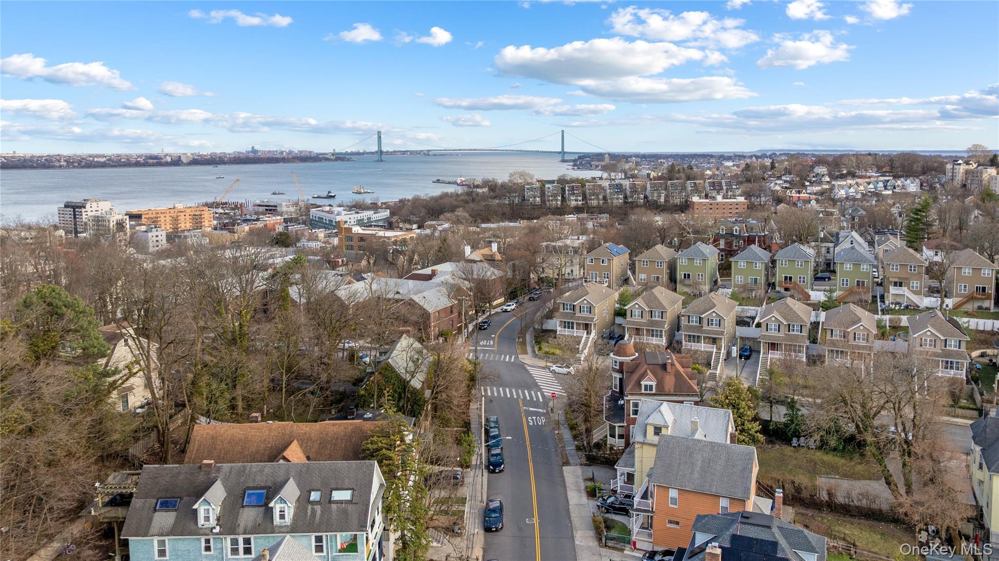 Single Family Westervelt Ave Staten Island, NY 10301, MLS-976775-40