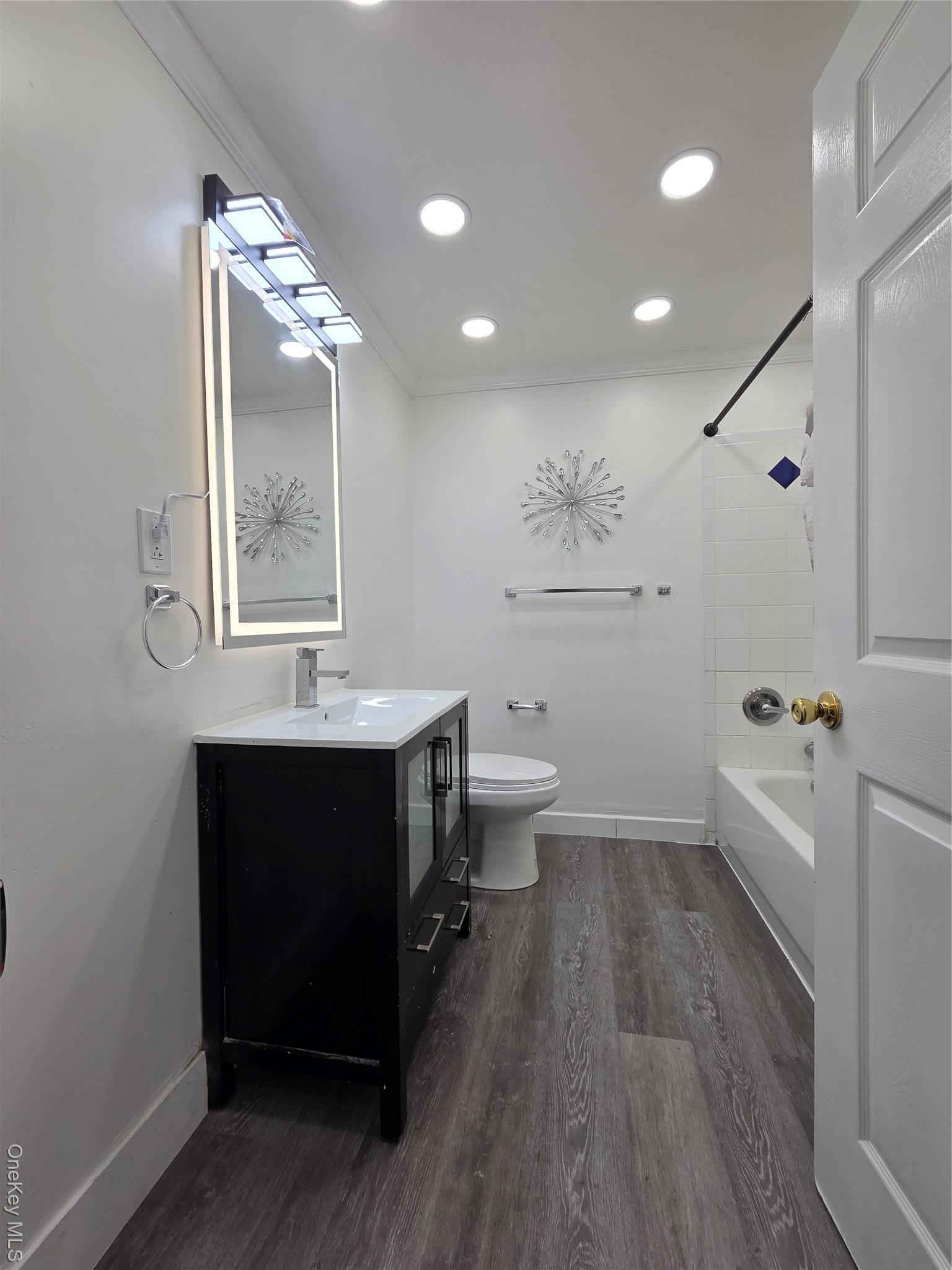 Single Family Vyse Bronx, NY 10459, MLS-976776-4