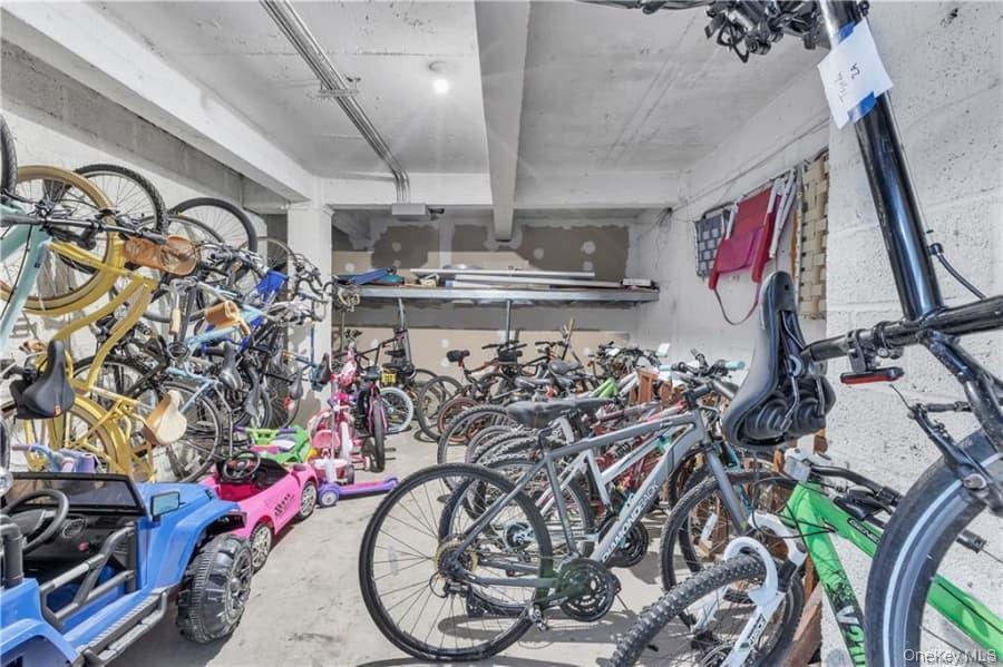 Coop White Oak  Westchester County, NY 10801, MLS-976780-21