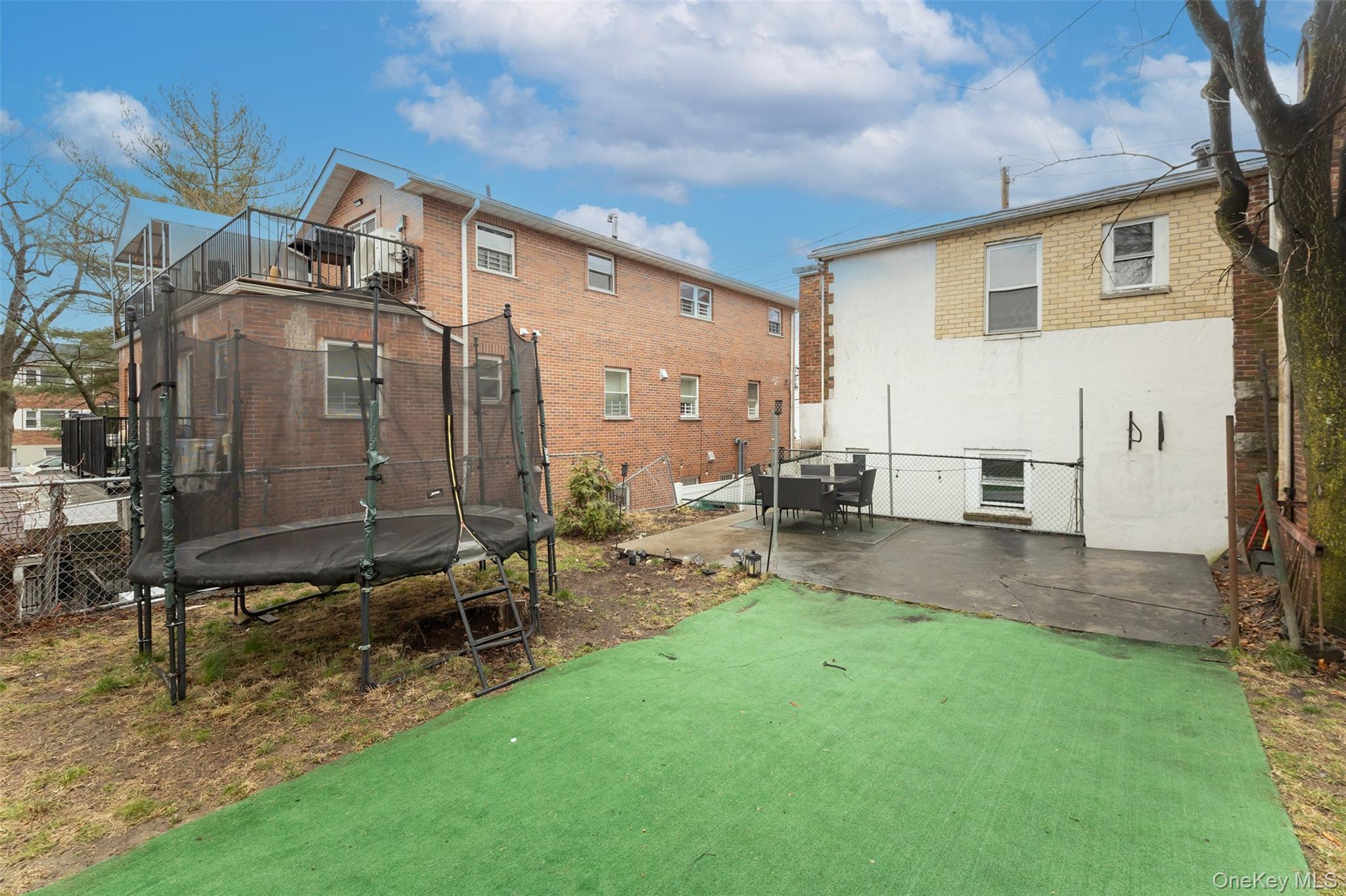 Single Family 14th  Queens, NY 11356, MLS-976827-3