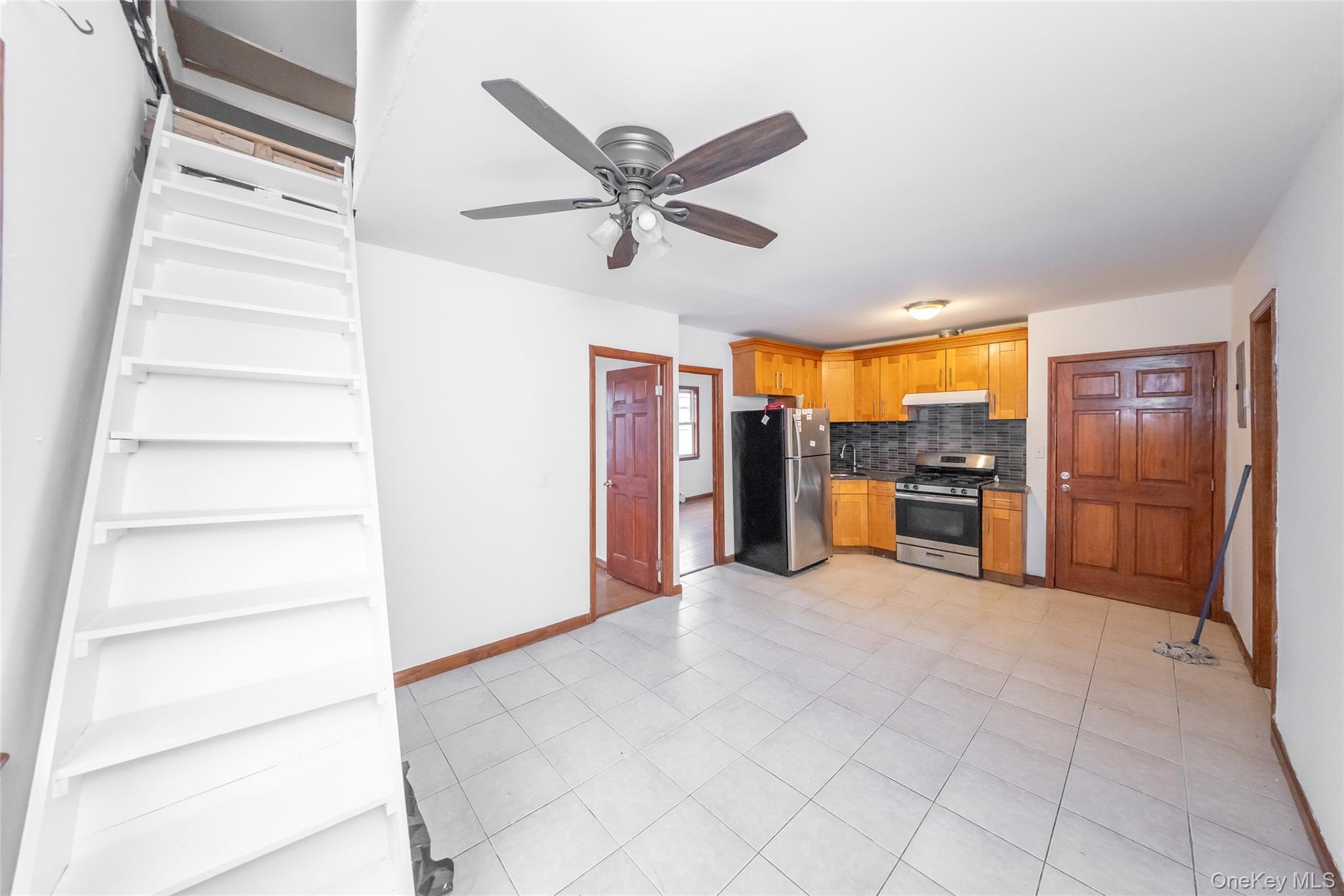 Single Family 14th  Queens, NY 11356, MLS-976827-8