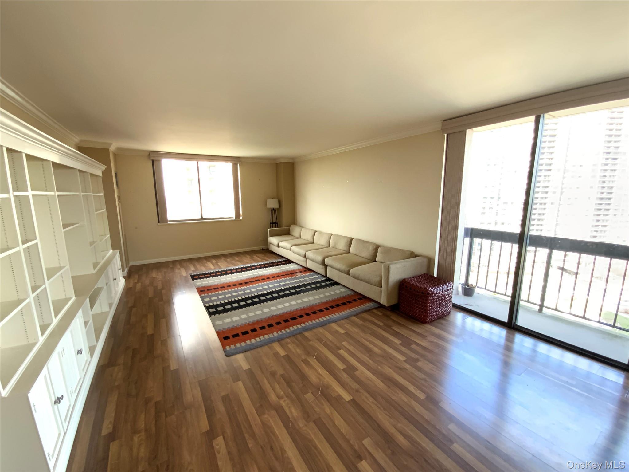 Coop Grand Central  Queens, NY 11005, MLS-976833-4