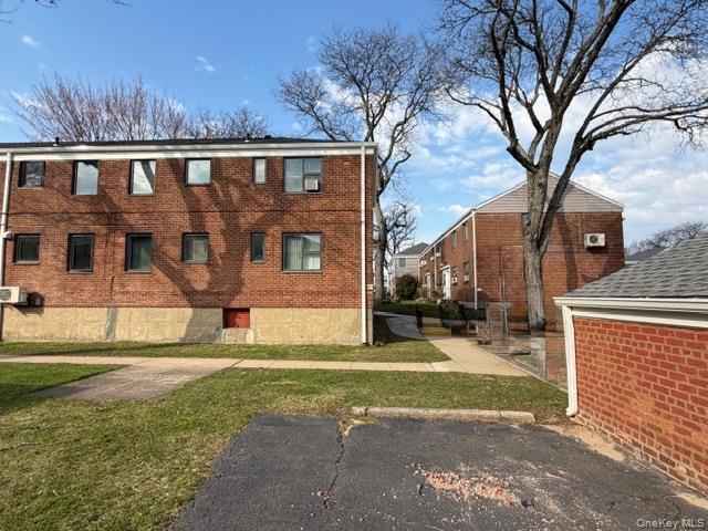 Coop Bell  Queens, NY 11364, MLS-976849-3