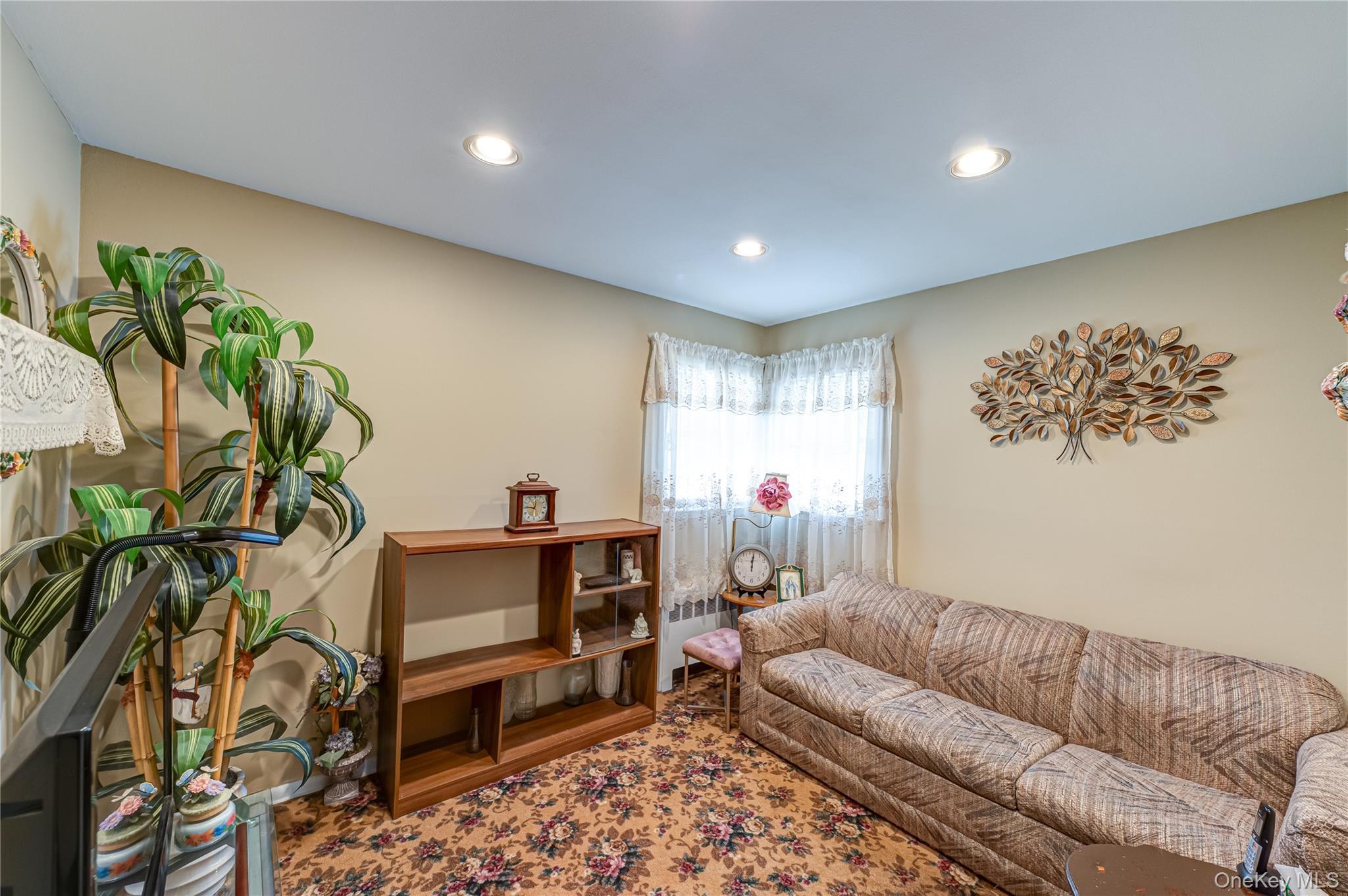 Single Family Olga  Suffolk County, NY 11725, MLS-976850-11