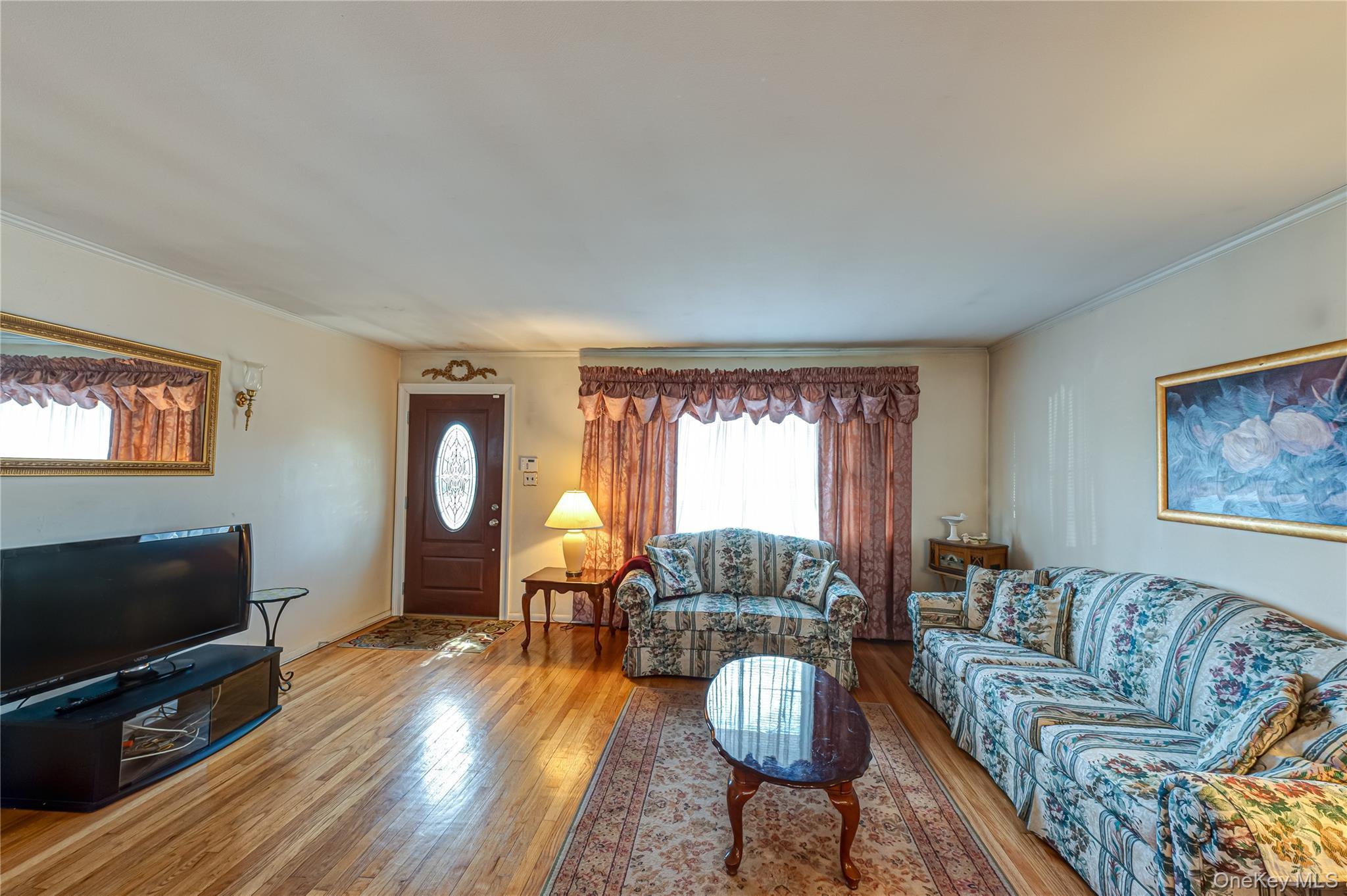 Single Family Olga  Suffolk County, NY 11725, MLS-976850-4