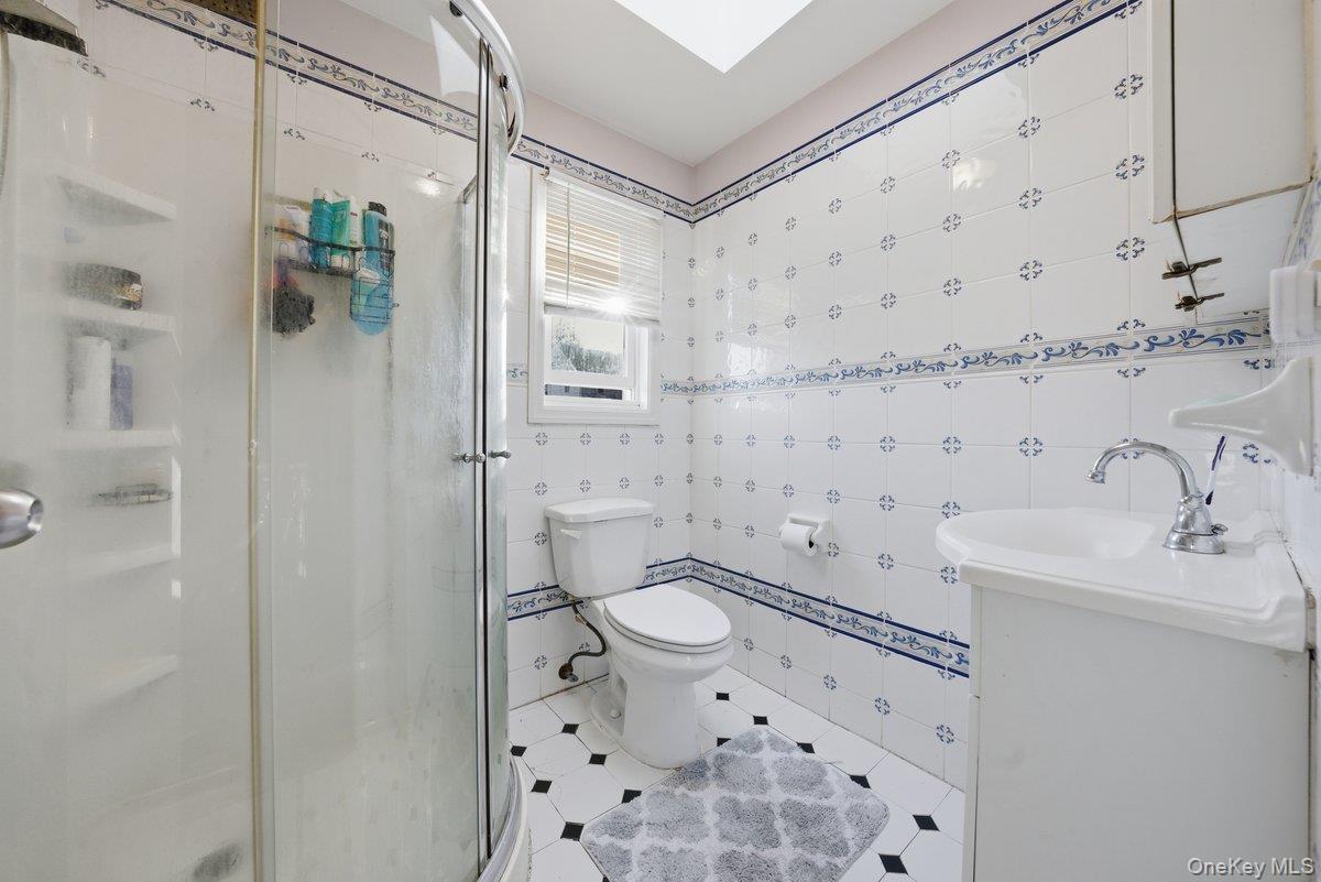 Single Family Young  Westchester County, NY 10710, MLS-976855-21