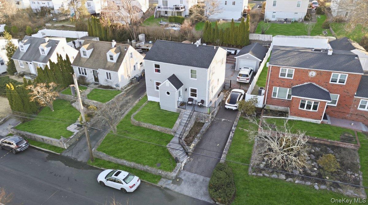 Single Family Young  Westchester County, NY 10710, MLS-976855-34