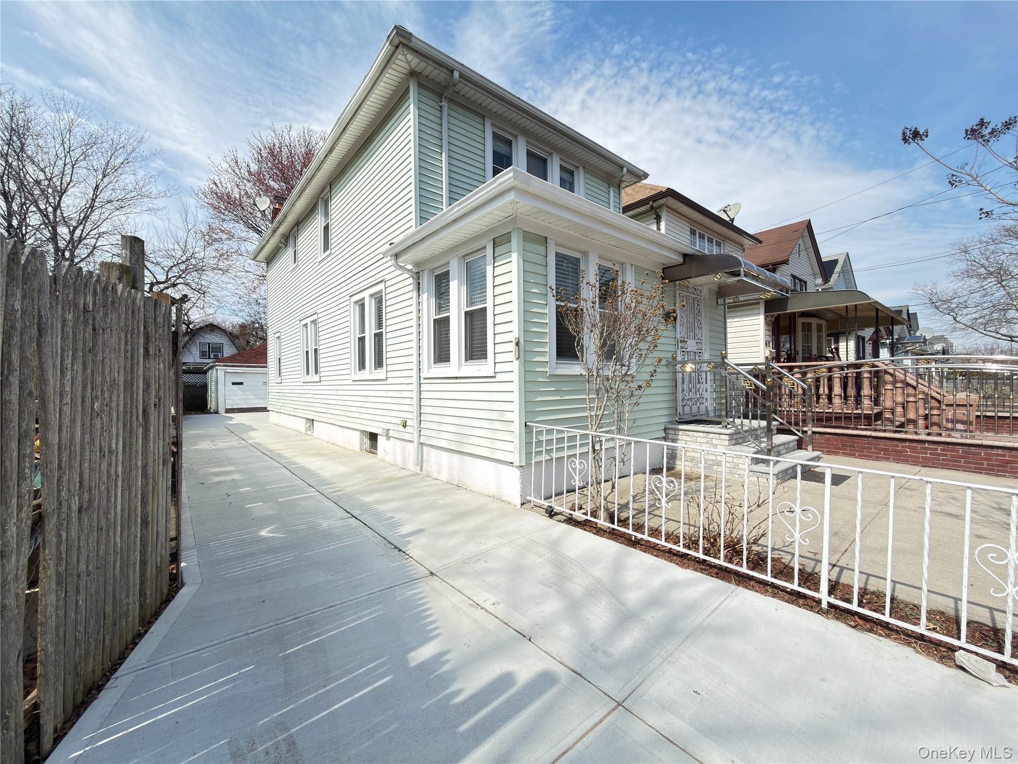 Single Family 199th Queens, NY 11423, MLS-976865-3