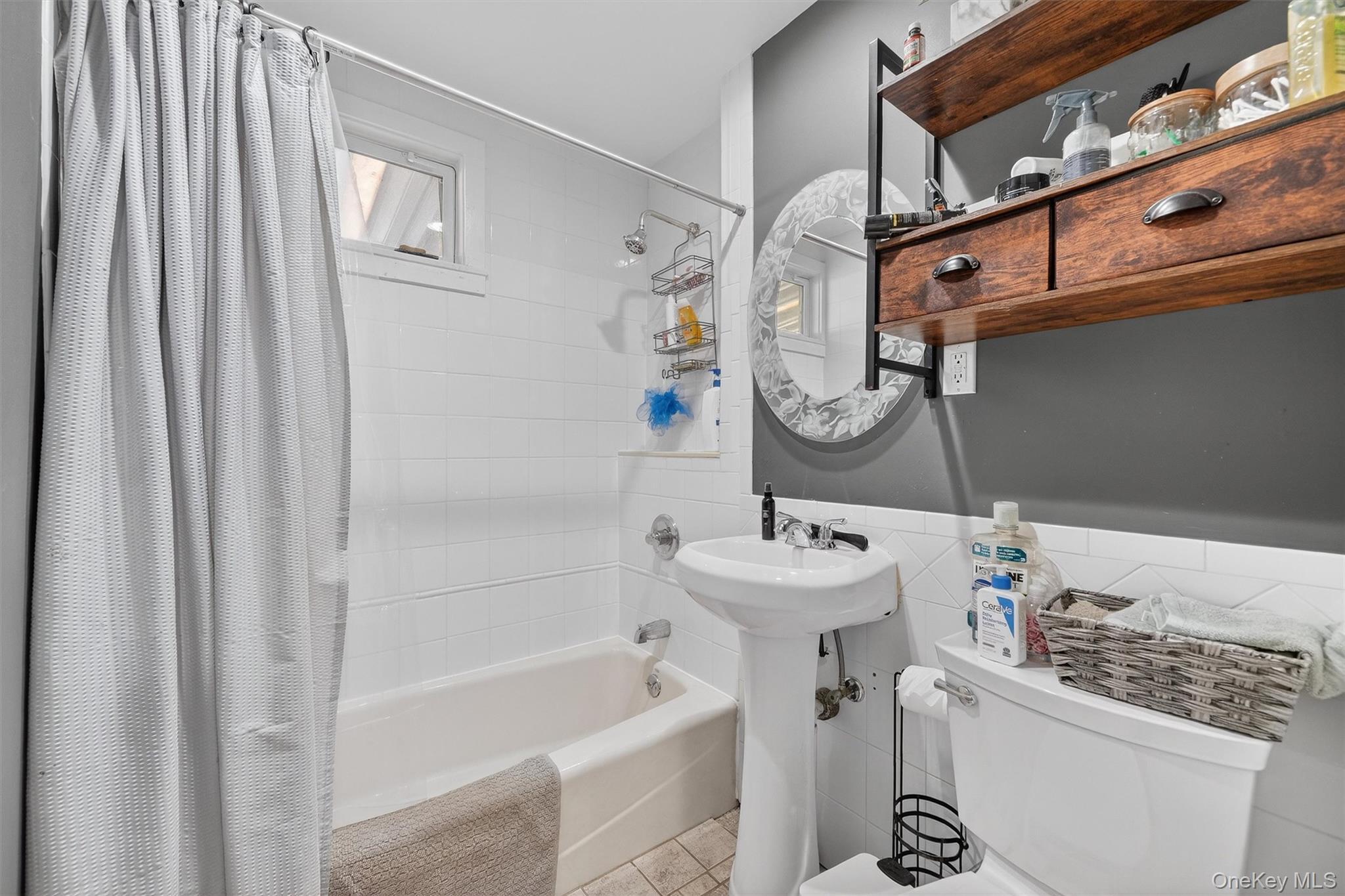 Single Family Prospect  Westchester County, NY 10562, MLS-976871-11