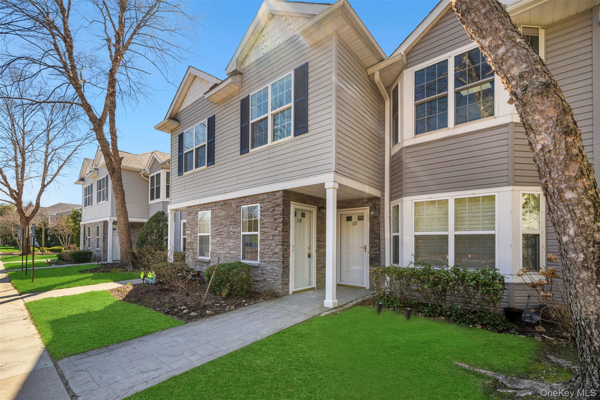 Condo Maya  Suffolk County, NY 11722, MLS-976901-2