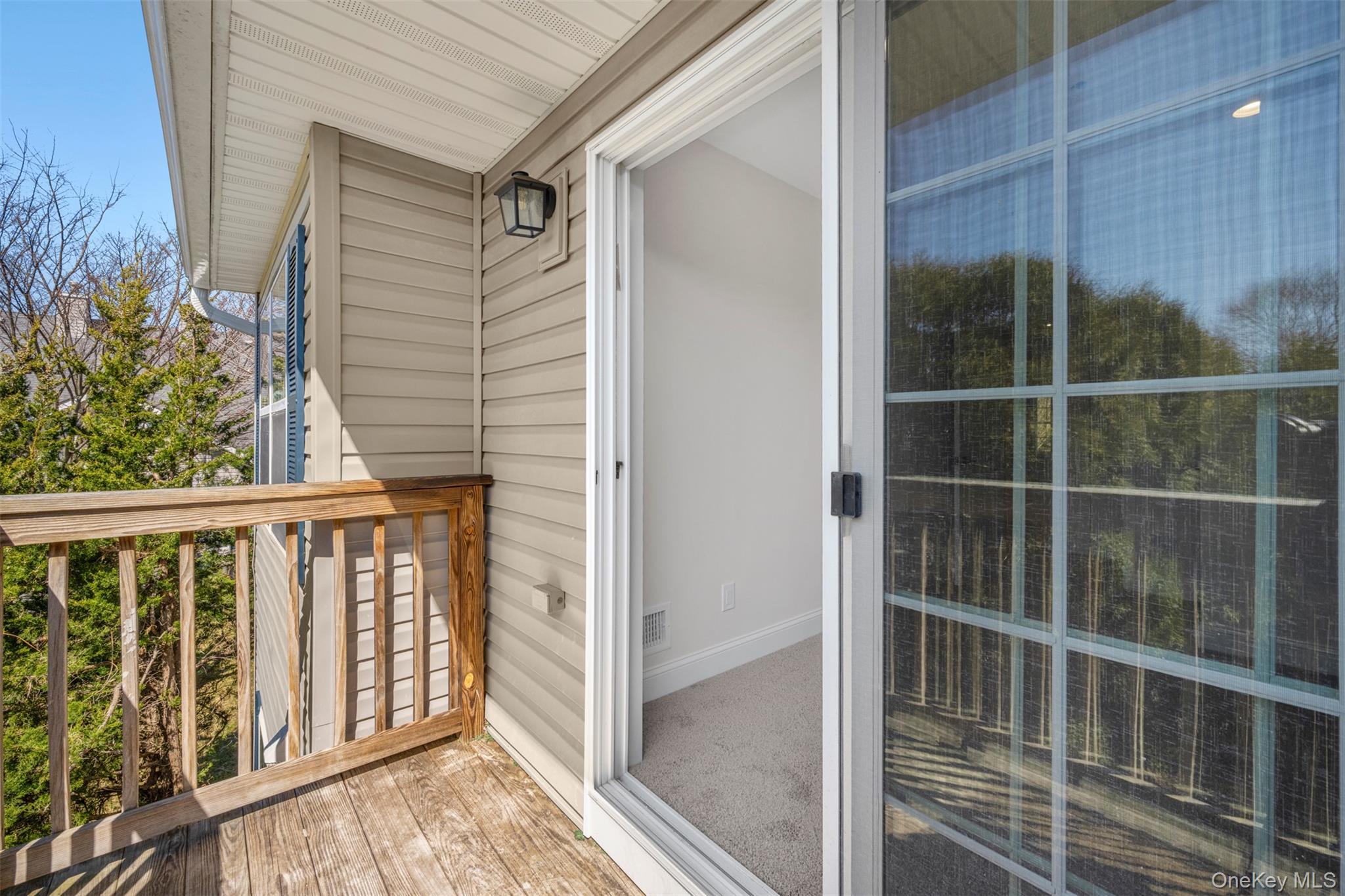 Condo Maya  Suffolk County, NY 11722, MLS-976901-23