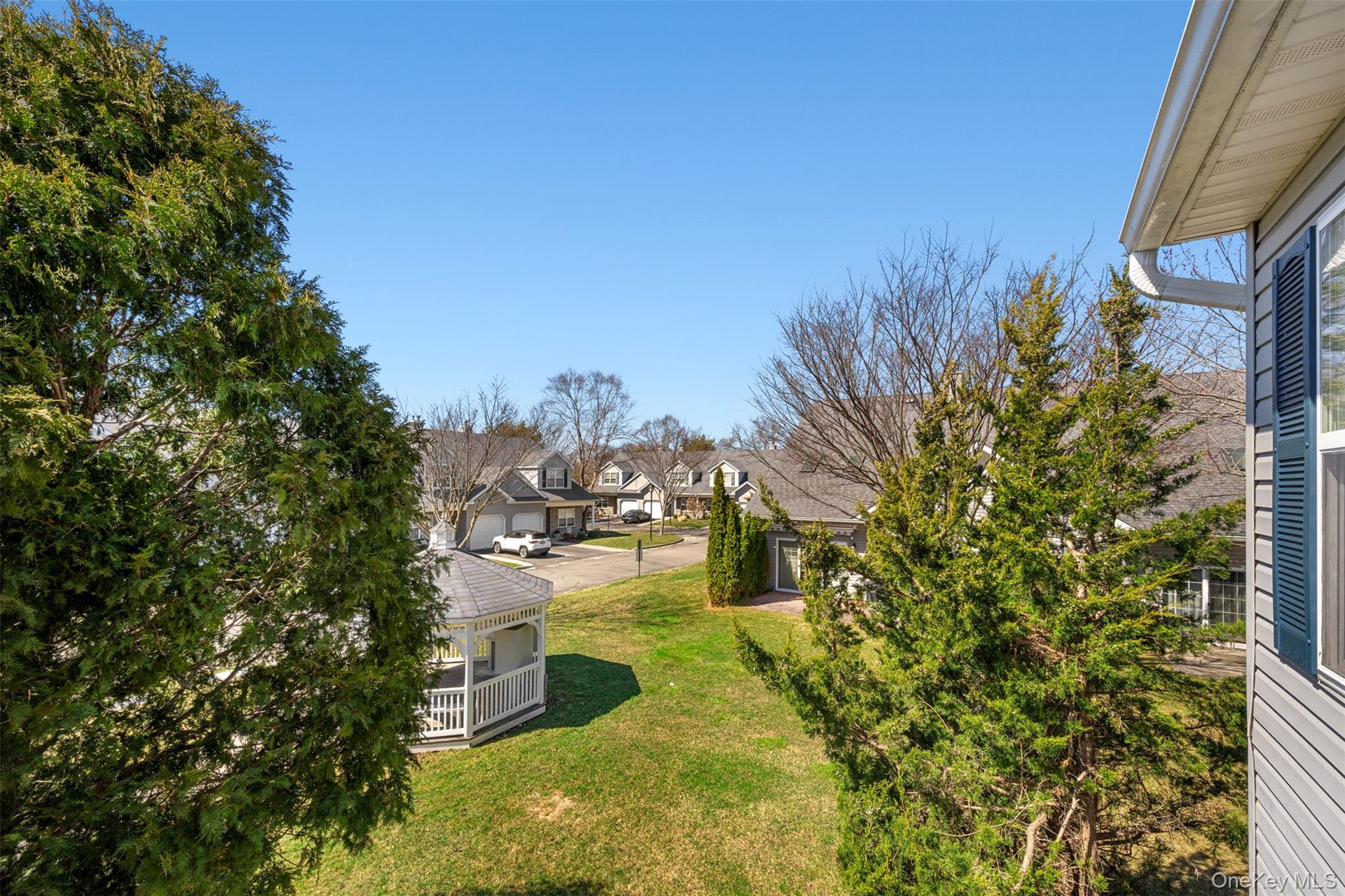 Condo Maya  Suffolk County, NY 11722, MLS-976901-26