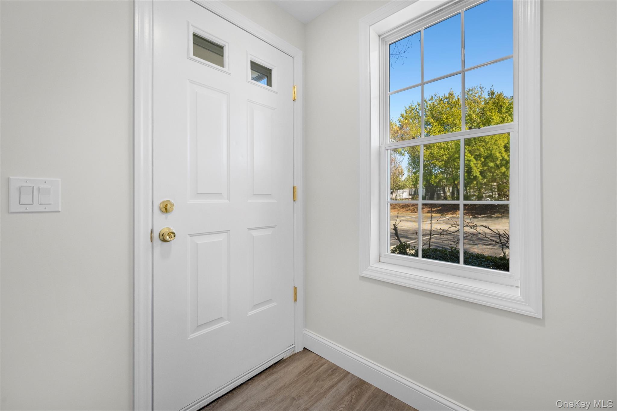 Condo Maya  Suffolk County, NY 11722, MLS-976901-36