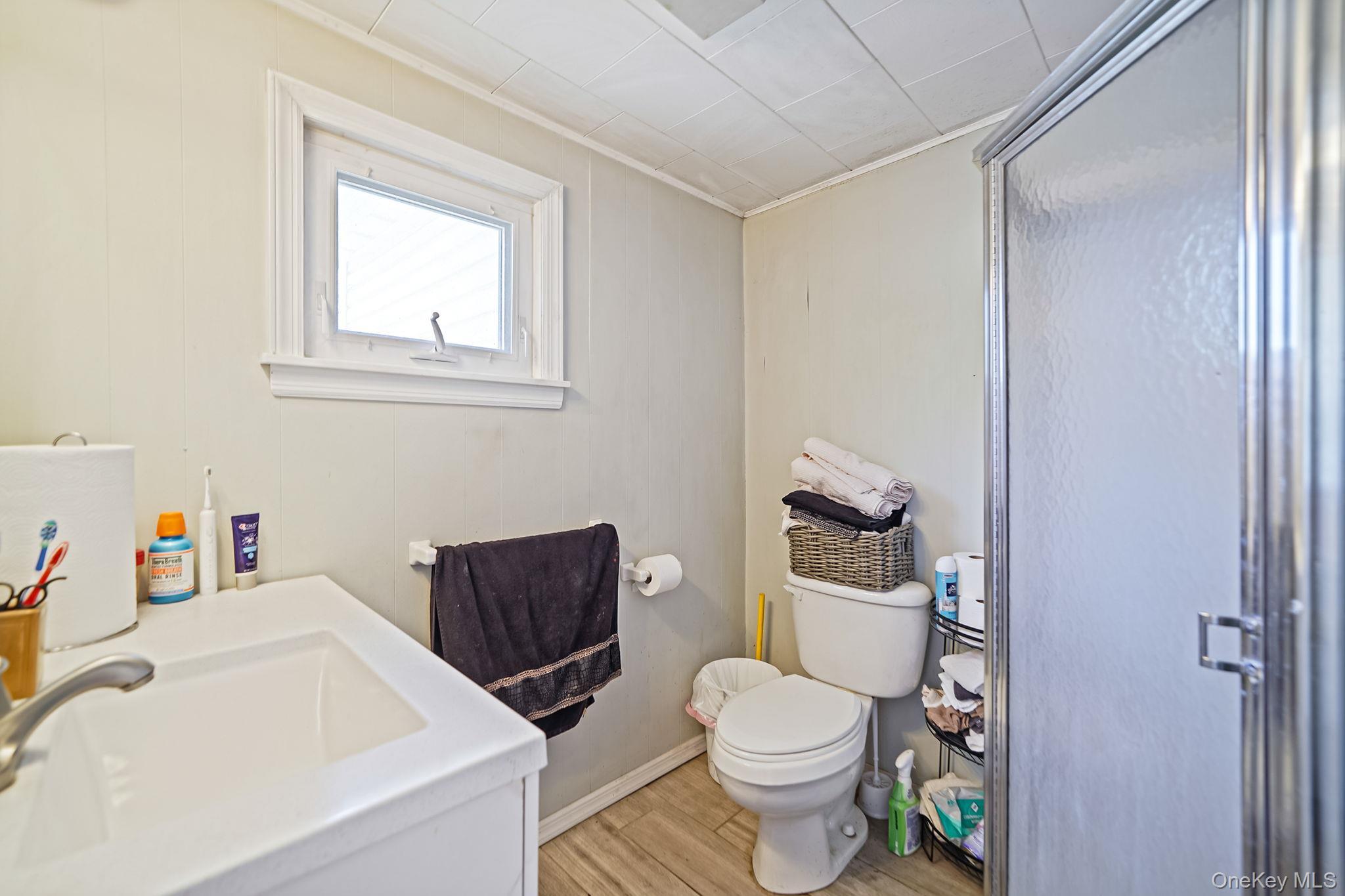 Single Family Bay  Suffolk County, NY 11772, MLS-976923-8