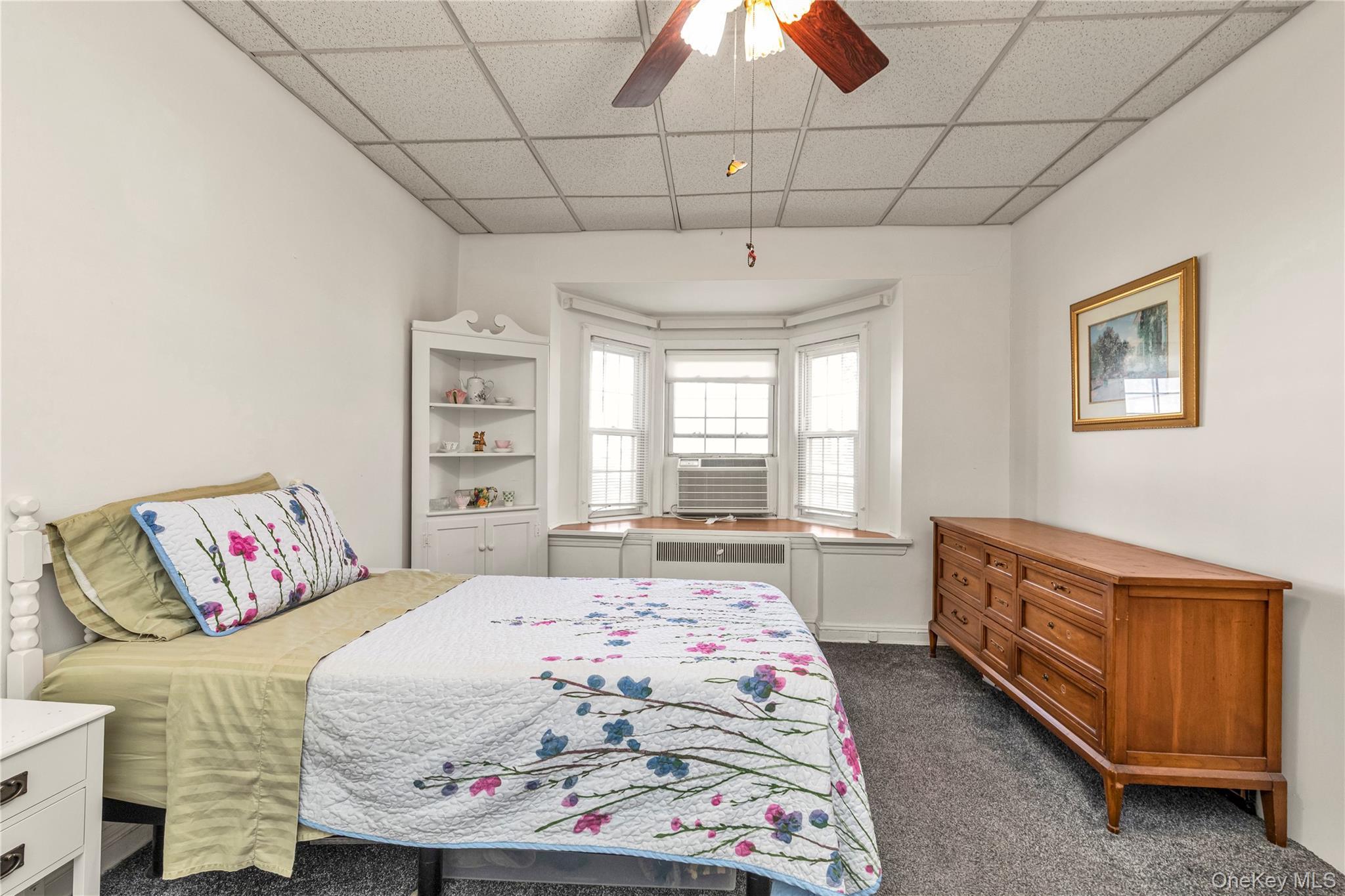 Coop Floral  Nassau County, NY 11001, MLS-976937-10