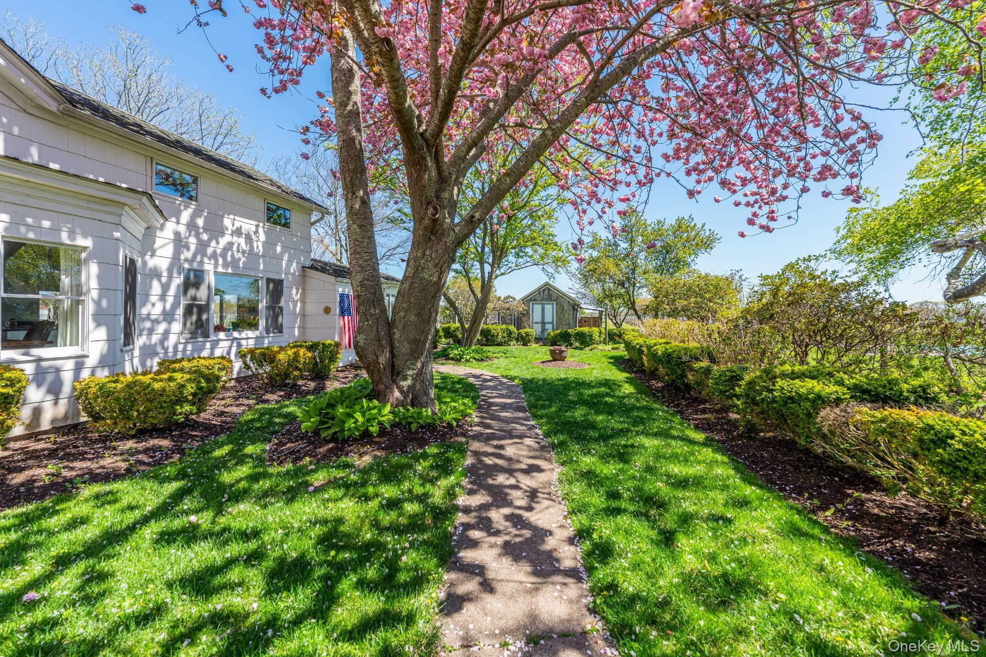 Single Family Oregon Road  Suffolk County, NY 11952, MLS-976938-5