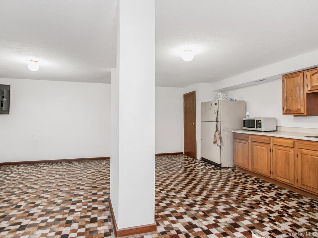 Single Family Boston  Bronx, NY 10460, MLS-976942-20