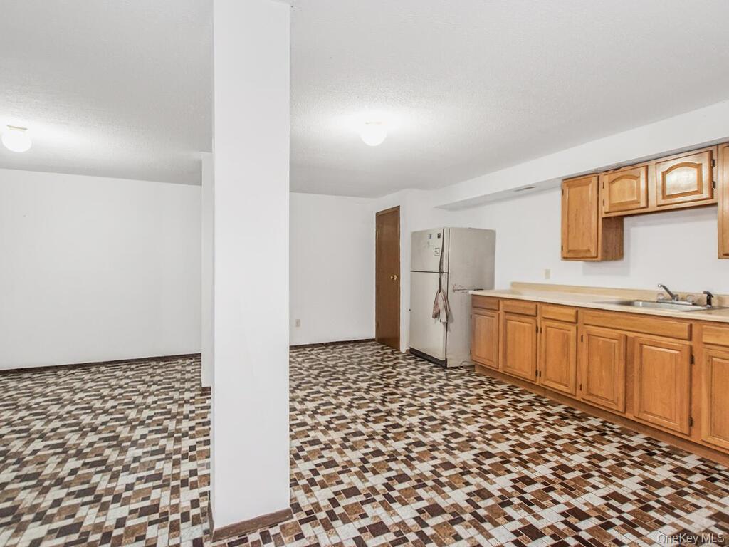 Single Family Boston  Bronx, NY 10460, MLS-976942-22