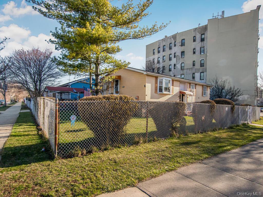 Single Family Boston  Bronx, NY 10460, MLS-976942-29