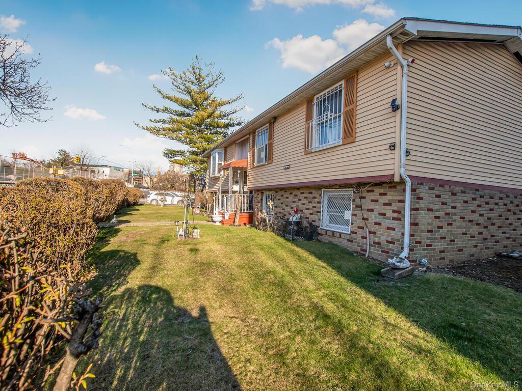 Single Family Boston  Bronx, NY 10460, MLS-976942-30