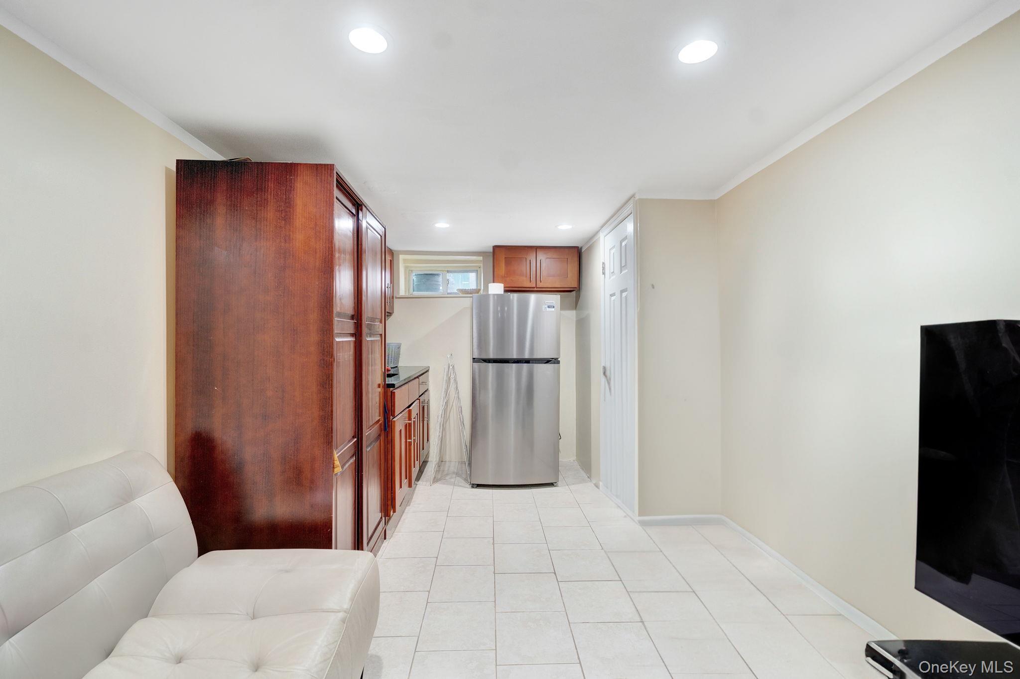 Single Family 88th  Queens, NY 11421, MLS-976950-16