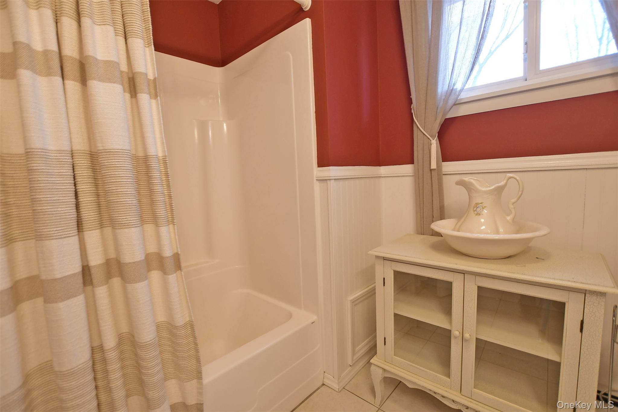 Single Family Randall  Suffolk County, NY 11961, MLS-976951-25