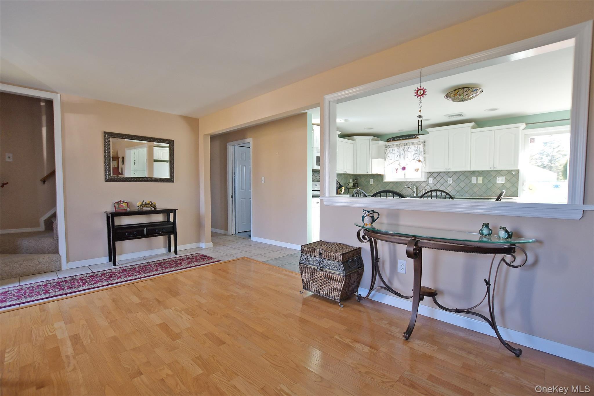 Single Family Randall  Suffolk County, NY 11961, MLS-976951-6