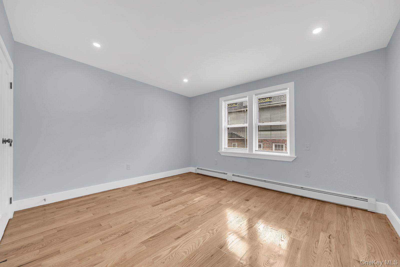 Single Family Hammersley Bronx, NY 10469, MLS-976952-12