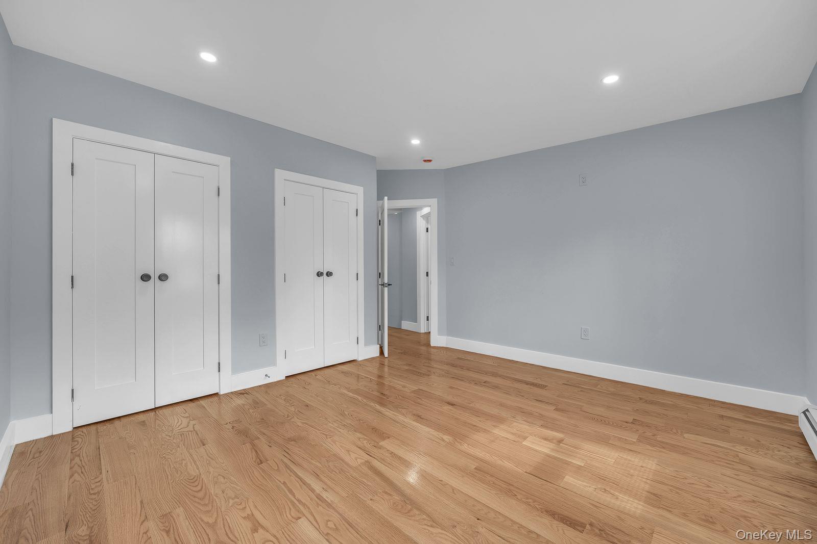 Single Family Hammersley Bronx, NY 10469, MLS-976952-13