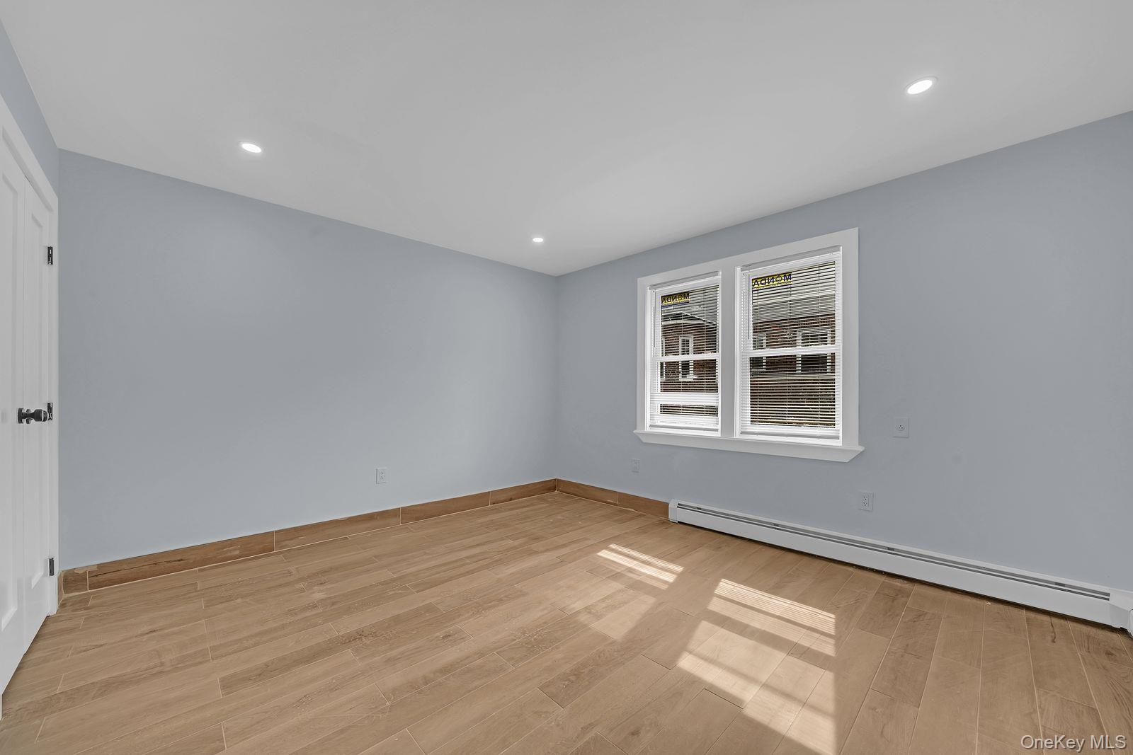 Single Family Hammersley Bronx, NY 10469, MLS-976952-17