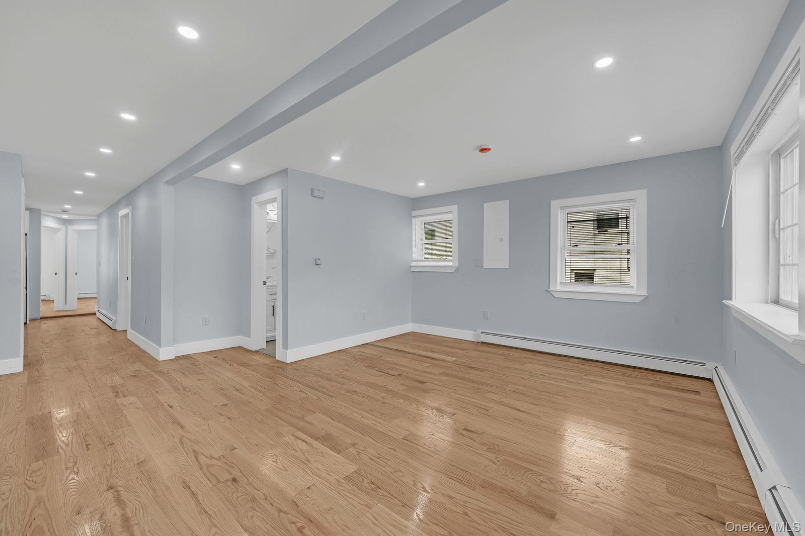 Single Family Hammersley Bronx, NY 10469, MLS-976952-3