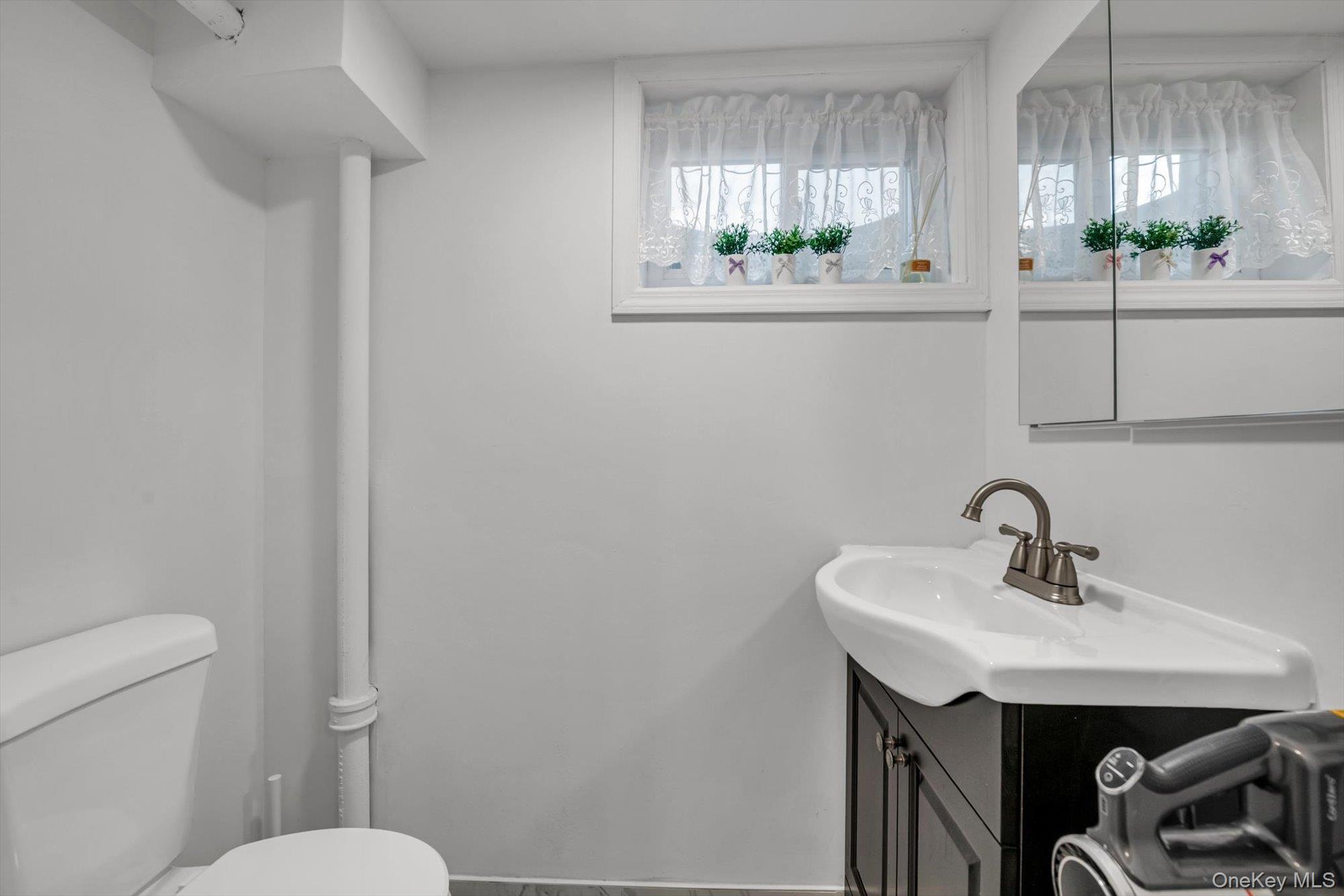 Single Family 251st  Queens, NY 11426, MLS-976984-14