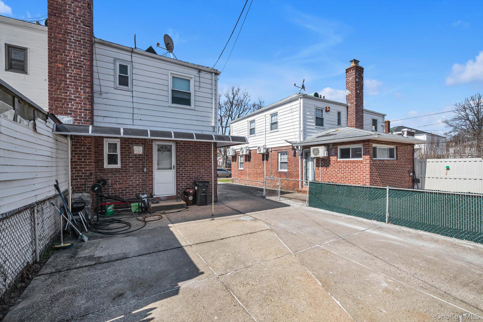 Single Family 251st  Queens, NY 11426, MLS-976984-17