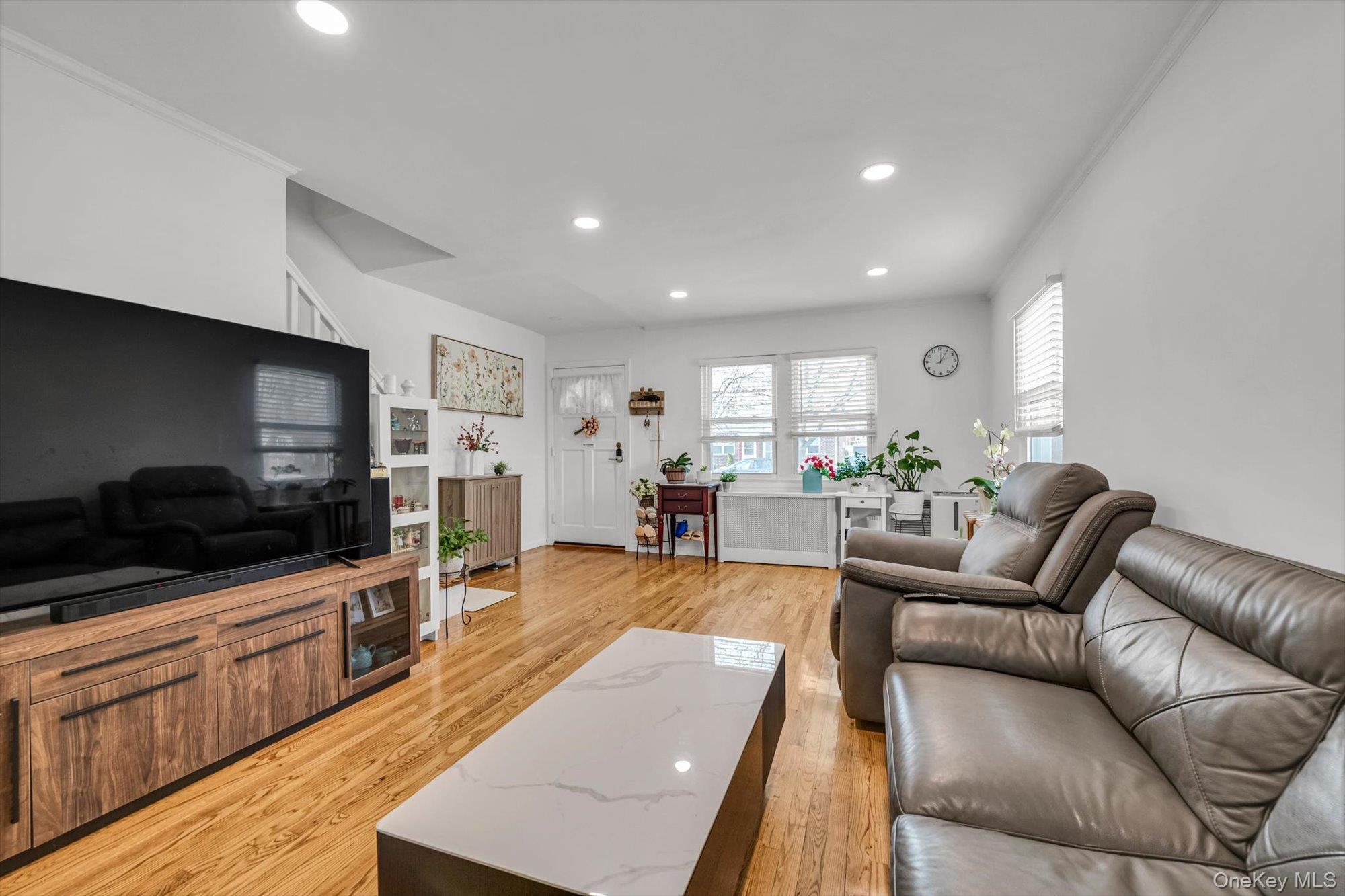 Single Family 251st  Queens, NY 11426, MLS-976984-4
