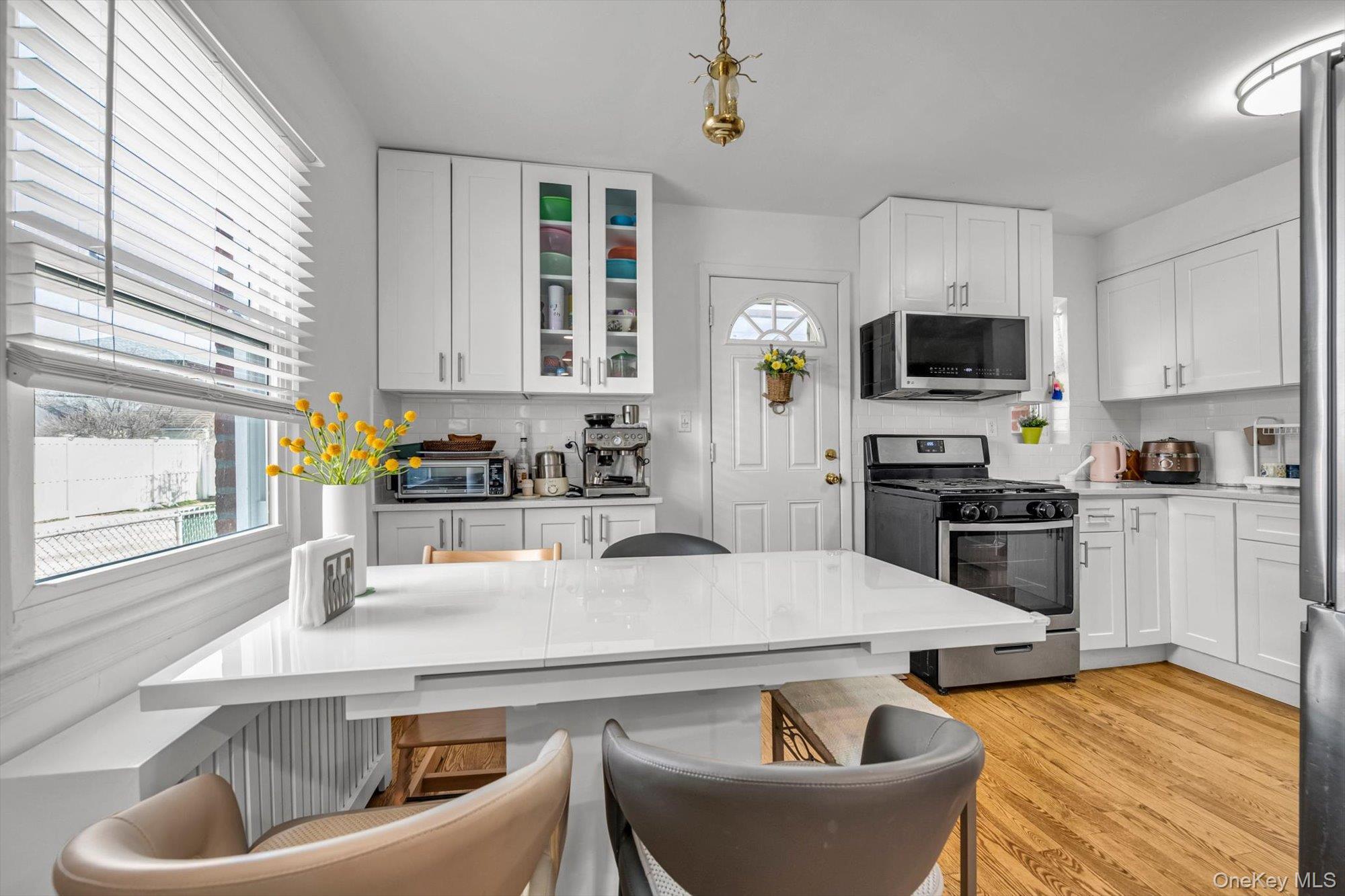 Single Family 251st  Queens, NY 11426, MLS-976984-6