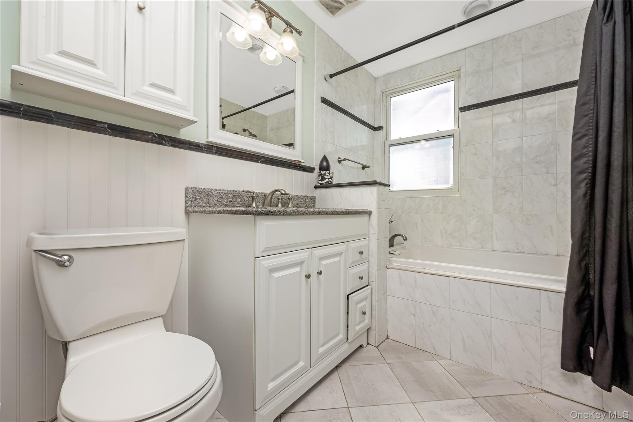 Single Family 1st  Nassau County, NY 11520, MLS-976986-29