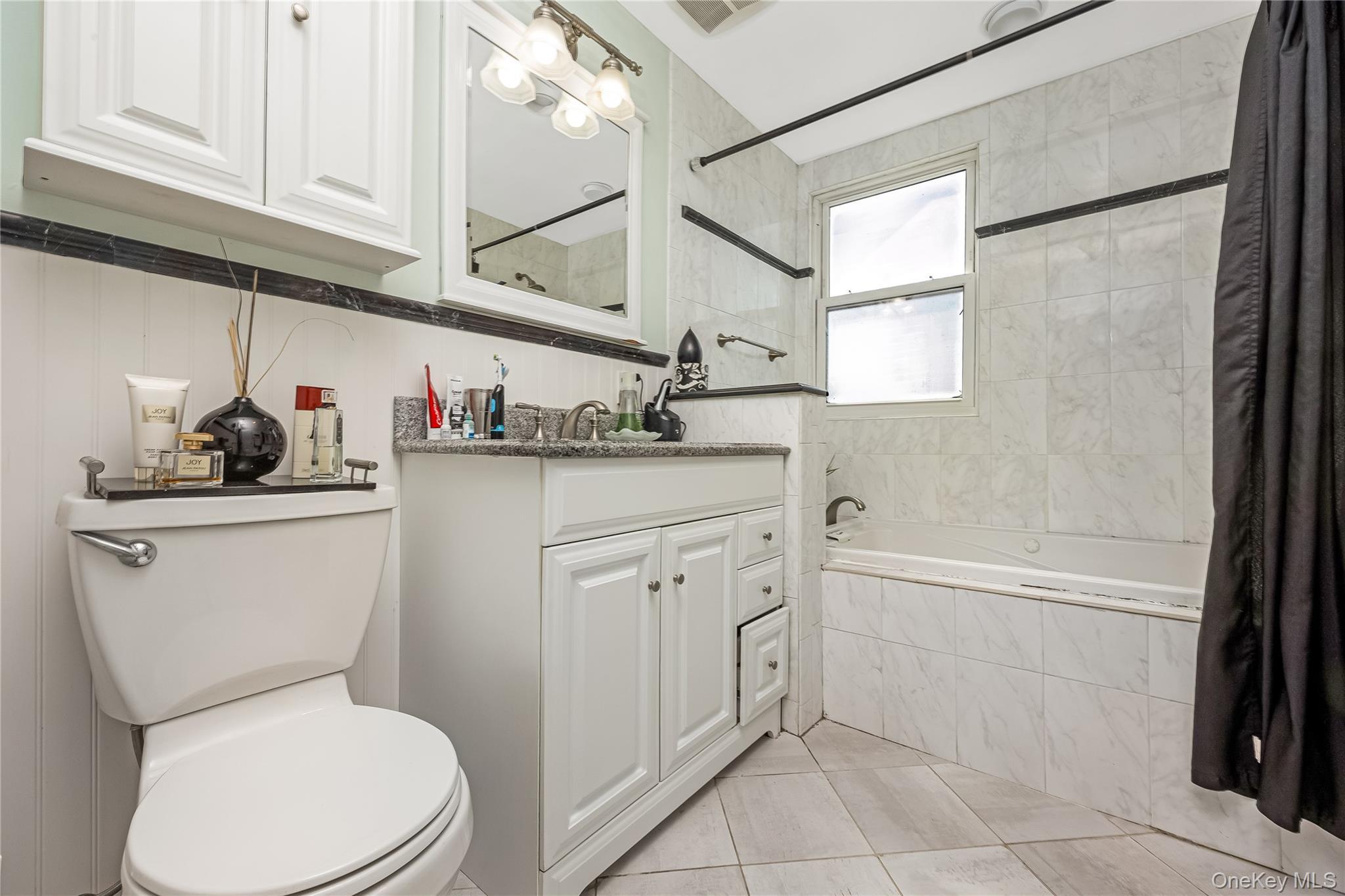 Single Family 1st  Nassau County, NY 11520, MLS-976986-30