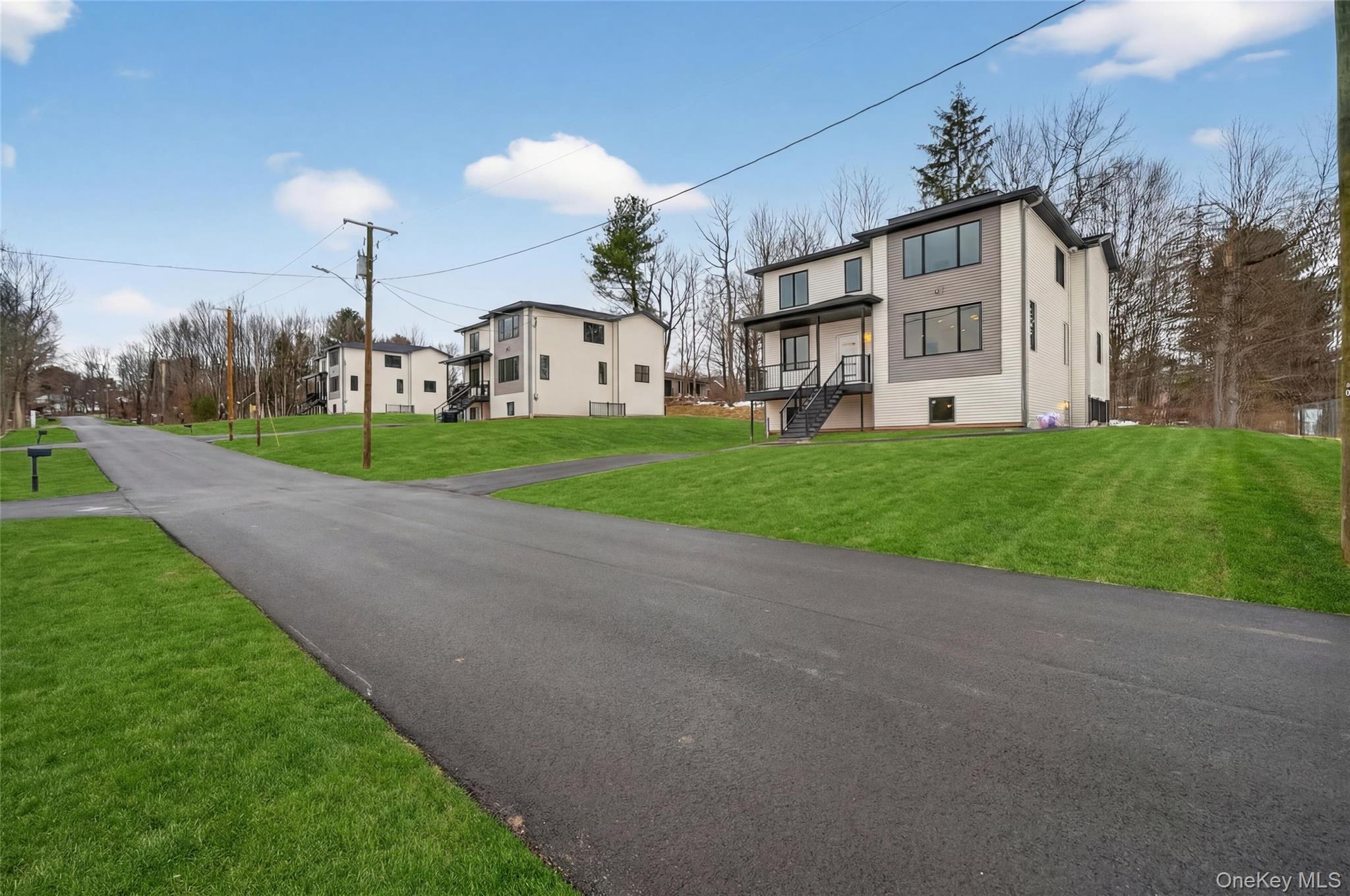 Single Family Lawrence  Sullivan County, NY 12701, MLS-977001-3