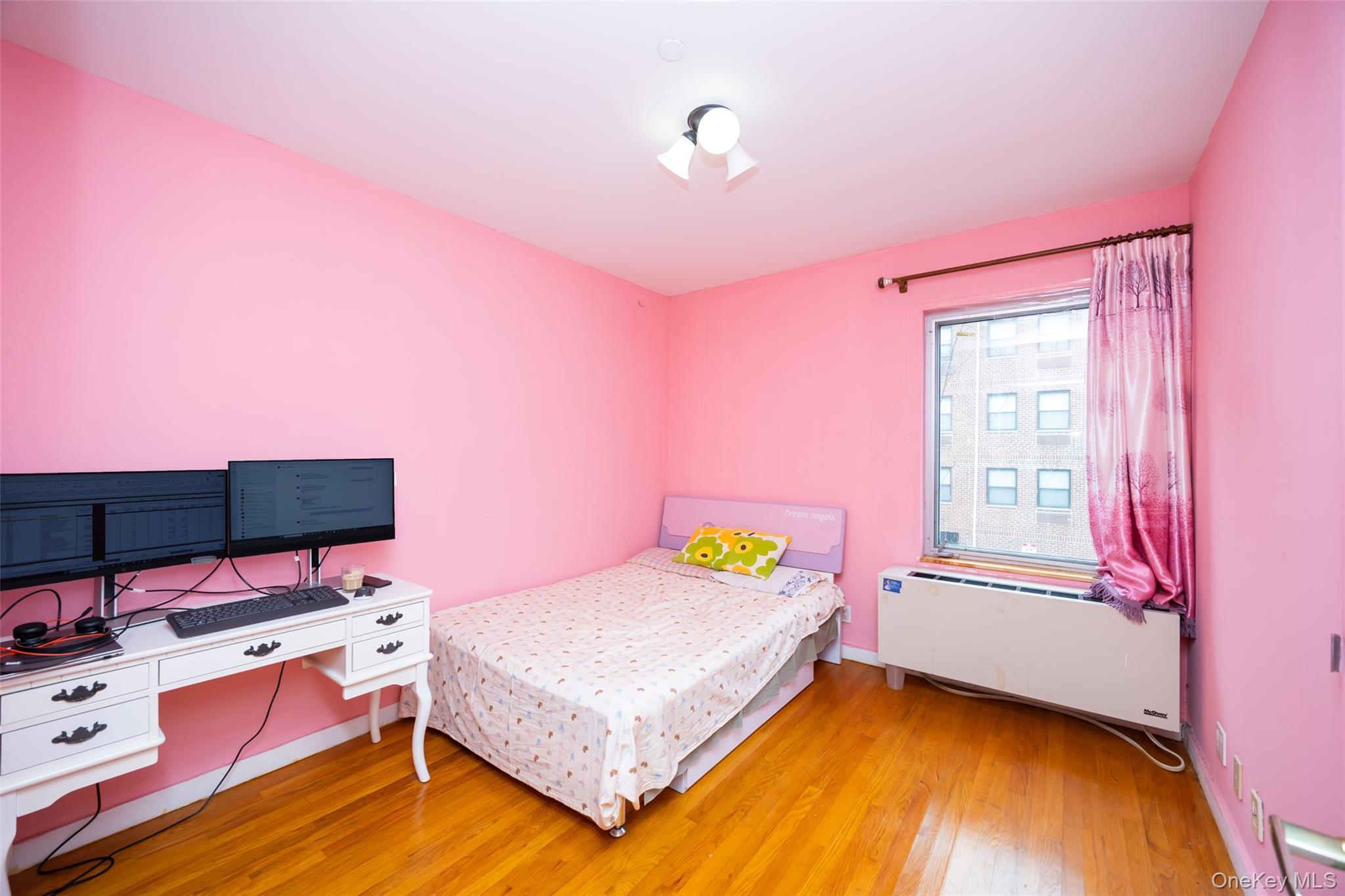 Condo 163rd  Queens, NY 11365, MLS-977007-13