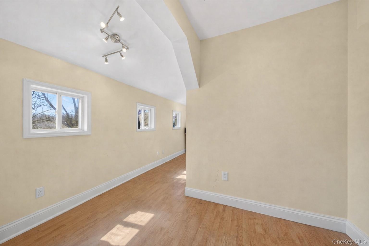 Single Family Hanford  Orange County, NY 10940, MLS-977011-19