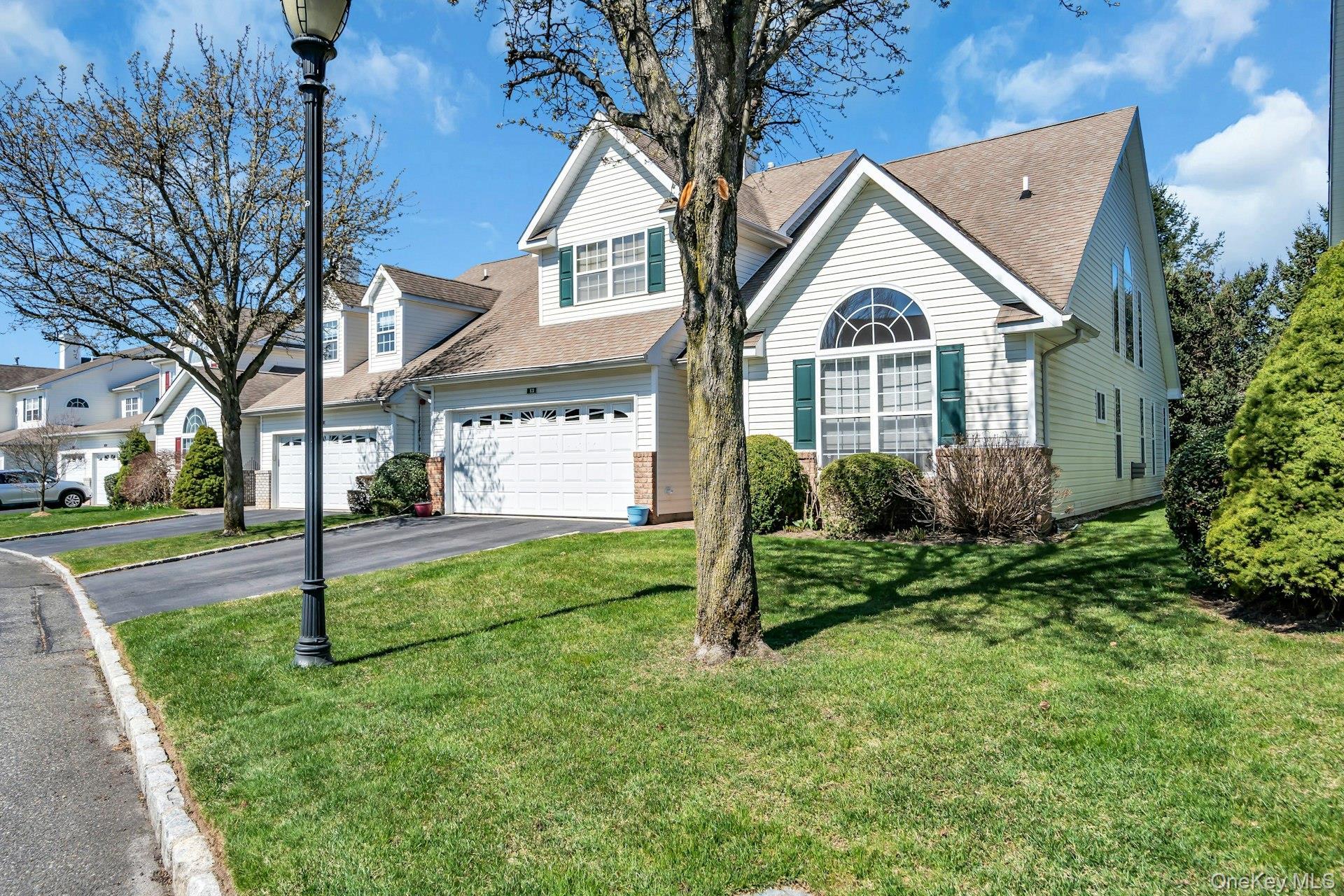 Condo Willam  Suffolk County, NY 11766, MLS-977033-2