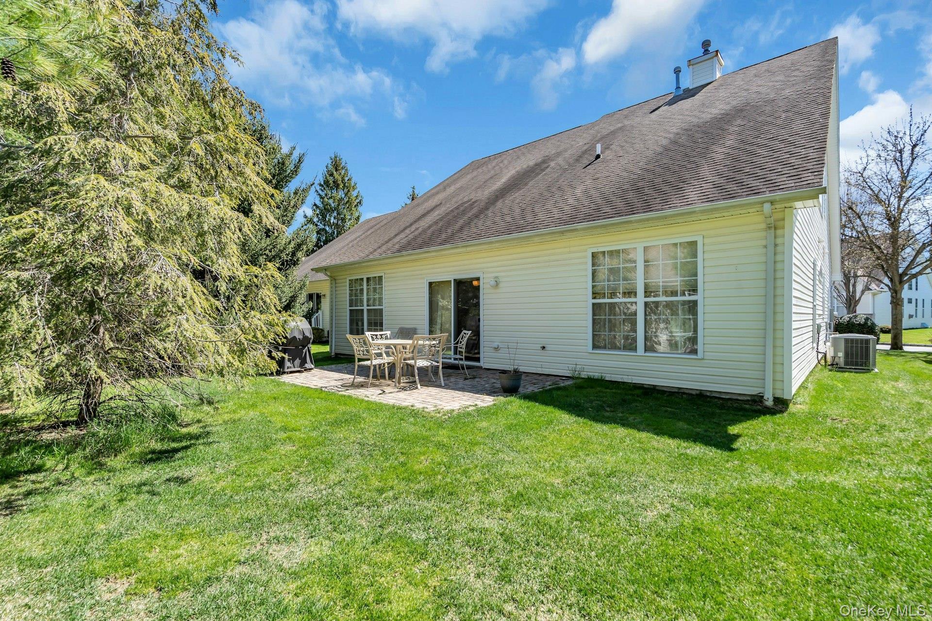 Condo Willam  Suffolk County, NY 11766, MLS-977033-31