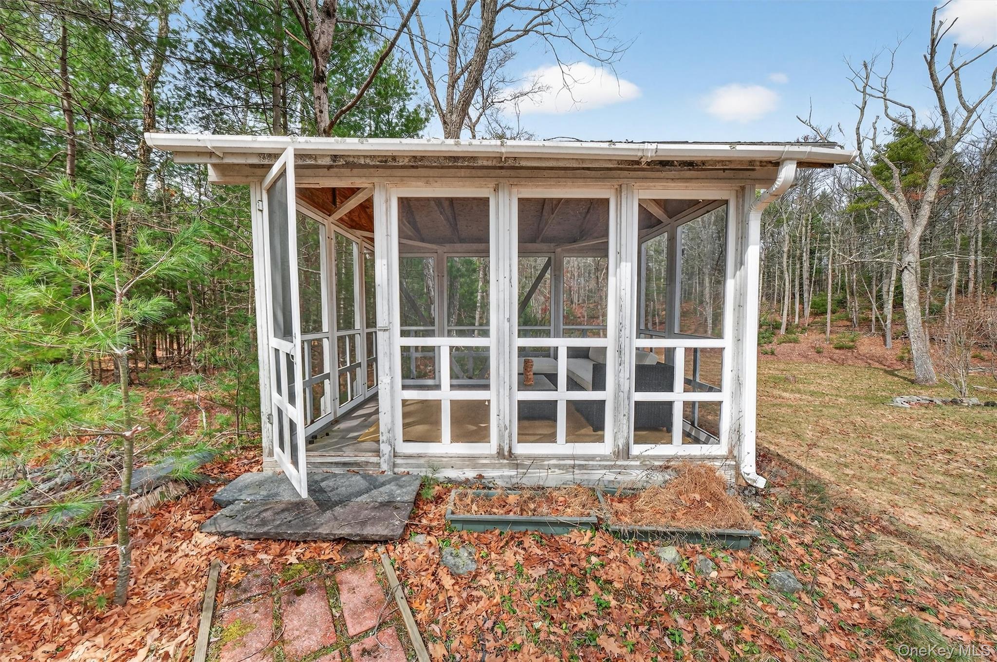 Single Family Morgan Hill  Ulster County, NY 12443, MLS-977040-32