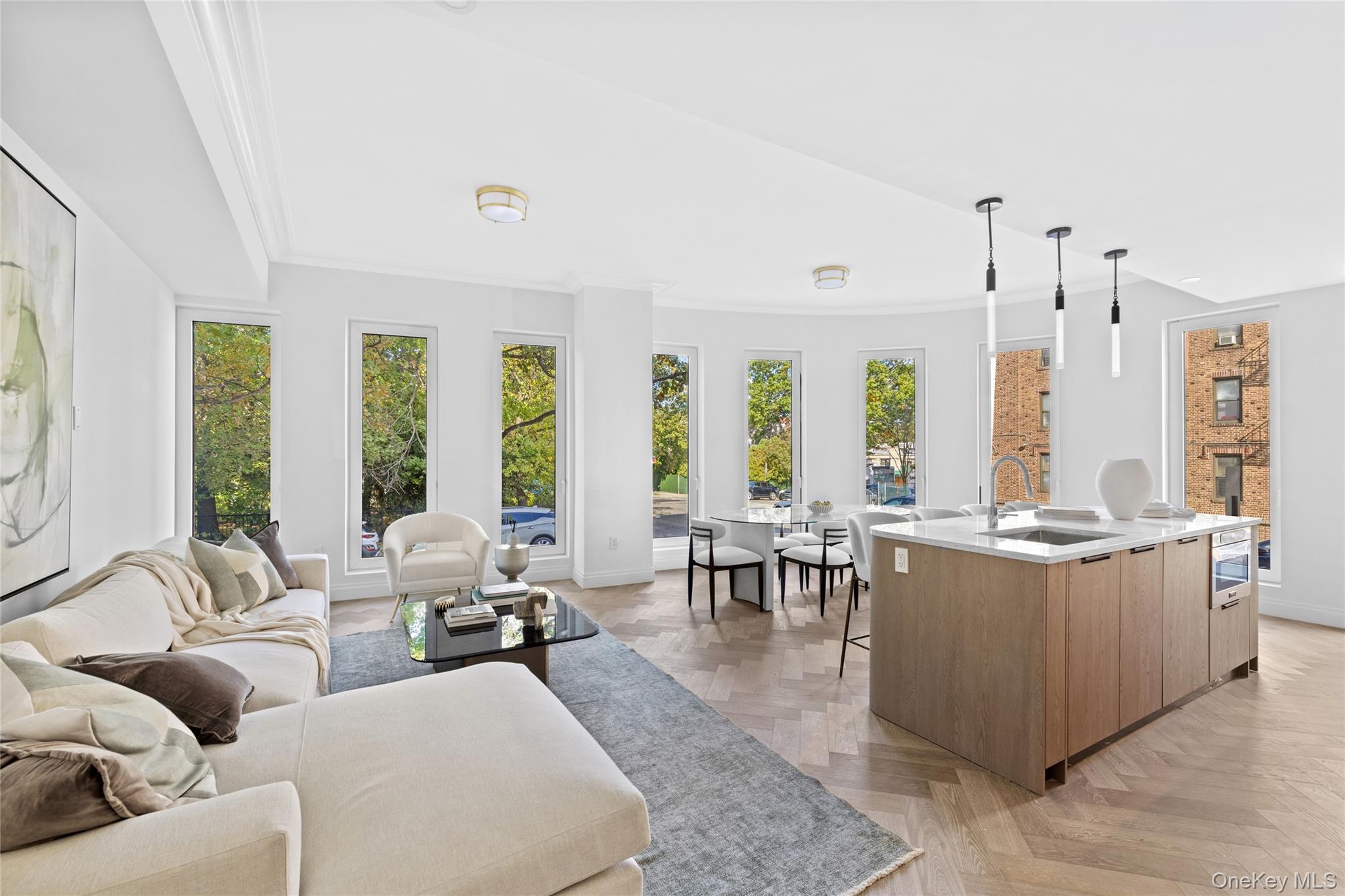 Condo Austin  Queens, NY 11375, MLS-977058-2