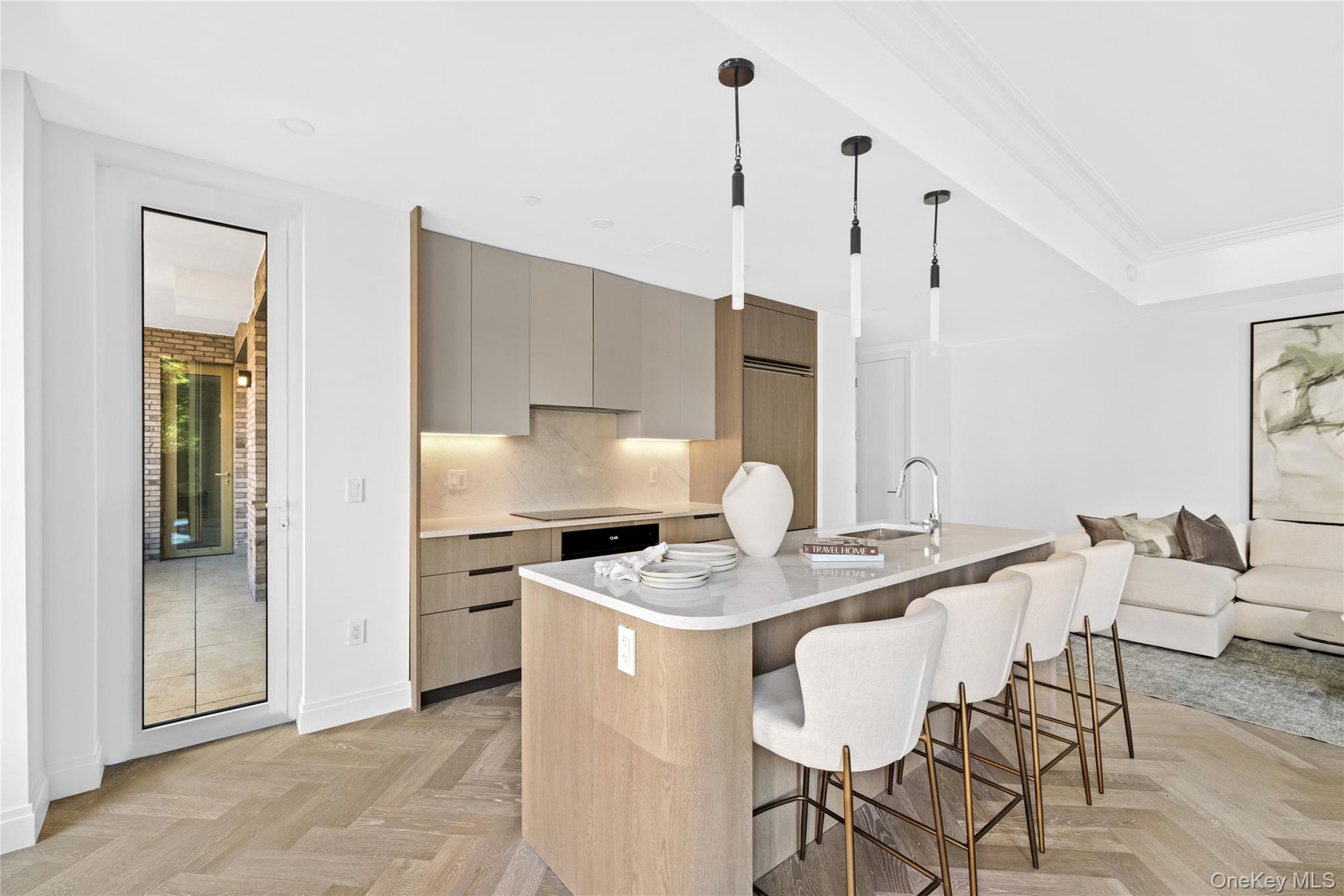 Condo Austin  Queens, NY 11375, MLS-977058-6