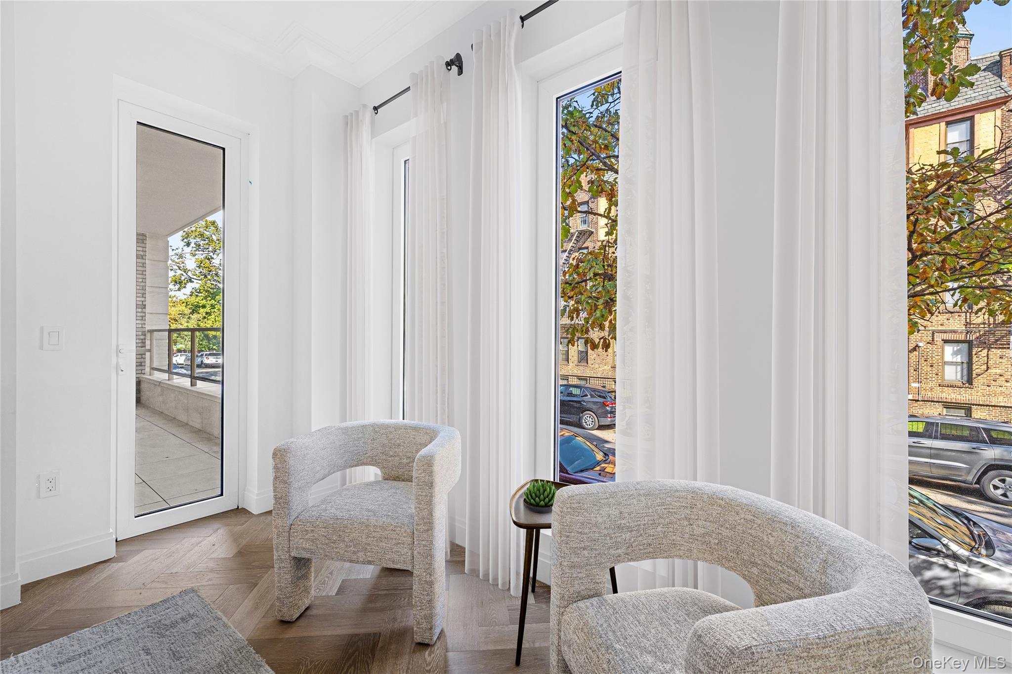 Condo Austin  Queens, NY 11375, MLS-977058-8