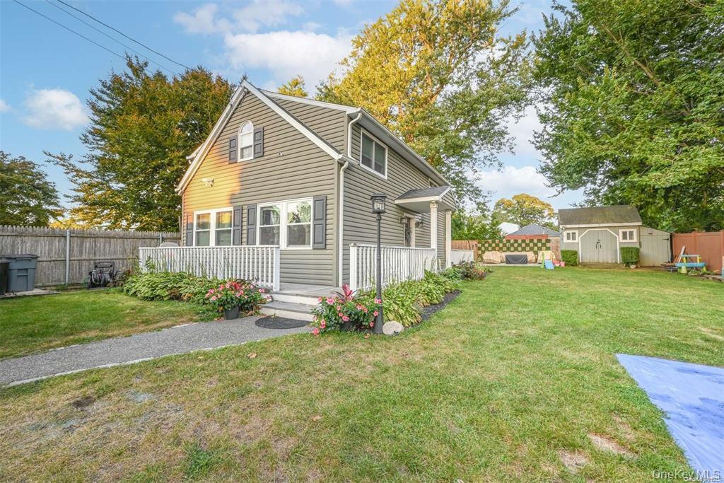 Single Family Jervis Suffolk County, NY 11726, MLS-977068-22